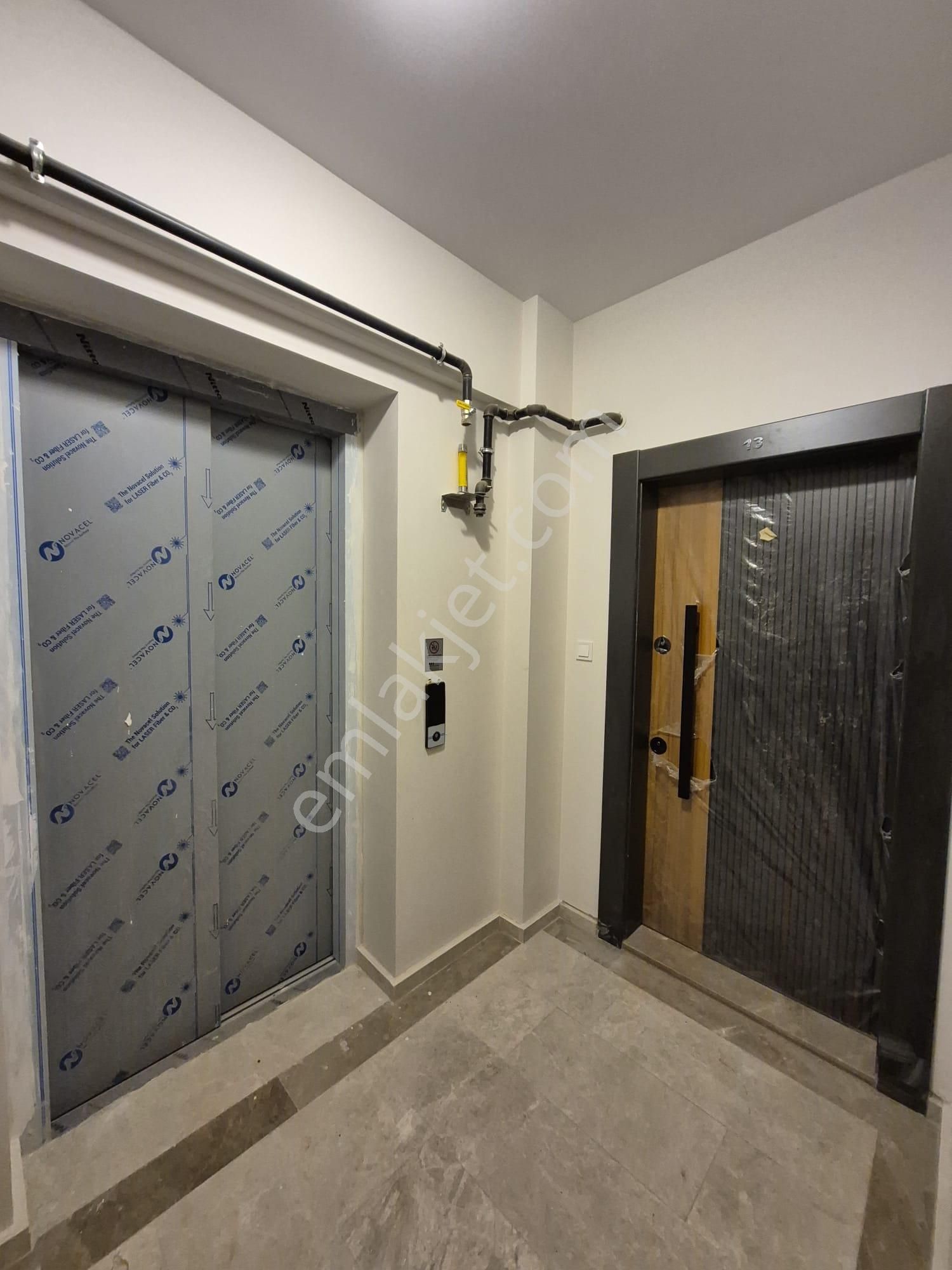 Binax Bakırçay Gayrimenkul Genç Bakımlı 1+1 Daire - Görsel 11