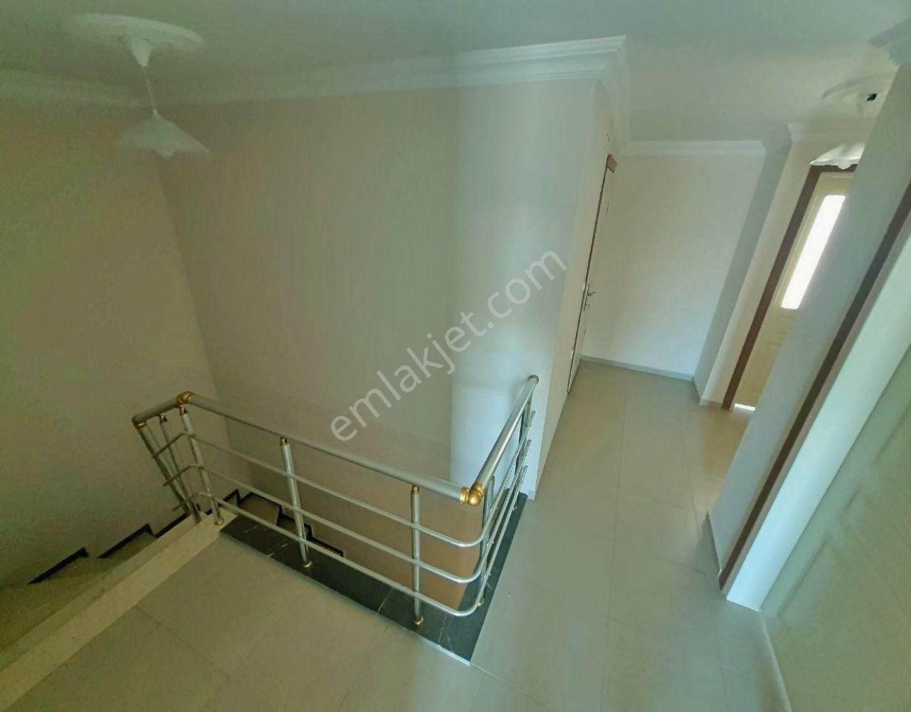 Uytundan Edremit Akçay Altınkumda Denize 900 Metre 4+1 Dubleks - Görsel 22