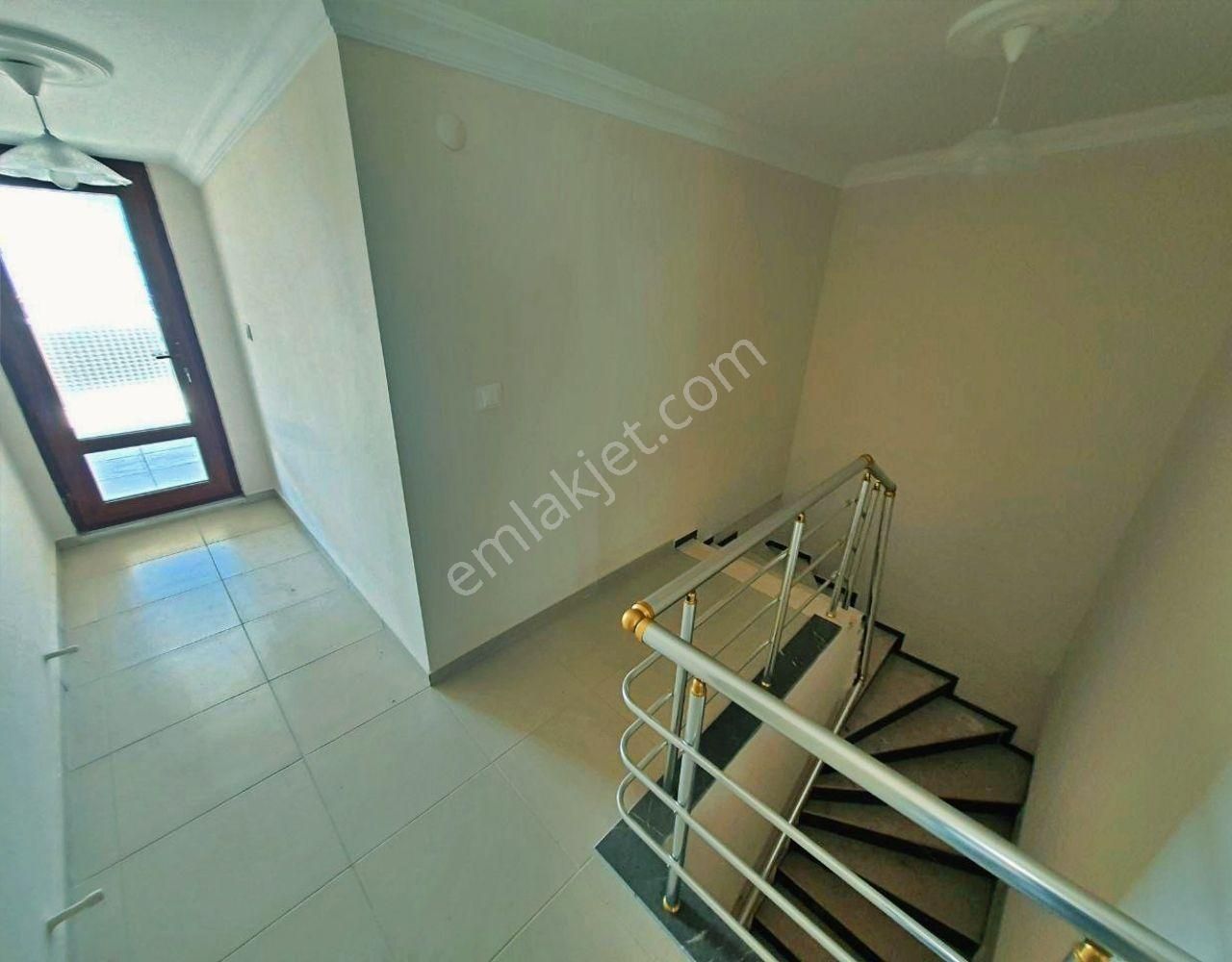 Uytundan Edremit Akçay Altınkumda Denize 900 Metre 4+1 Dubleks - Görsel 23