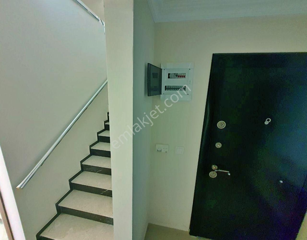 Uytundan Edremit Akçay Altınkumda Denize 900 Metre 4+1 Dubleks - Görsel 19