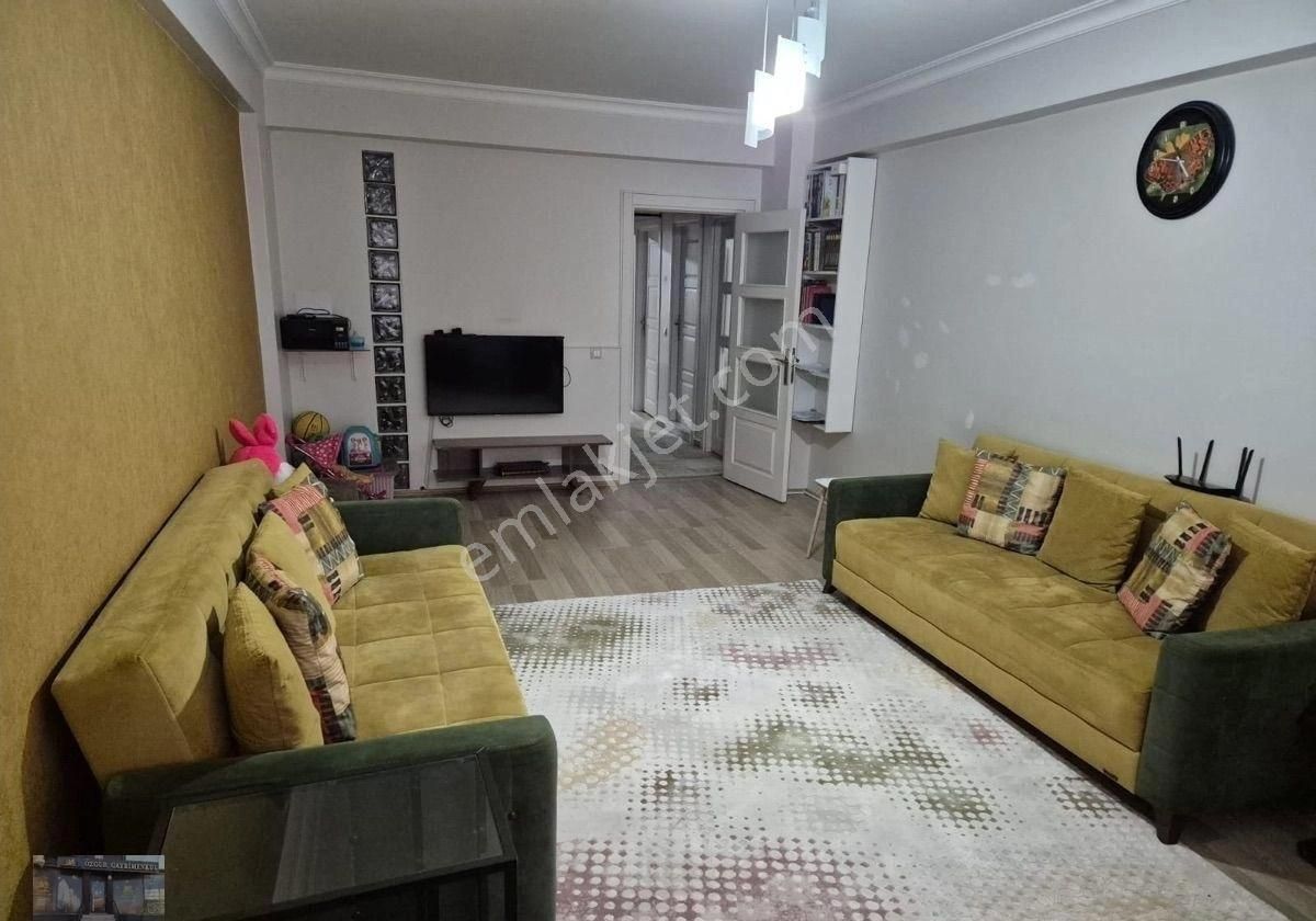 Kumlubel Mah İçi Yapılı Balkonlu Geniş 2+1 Satılık Daire