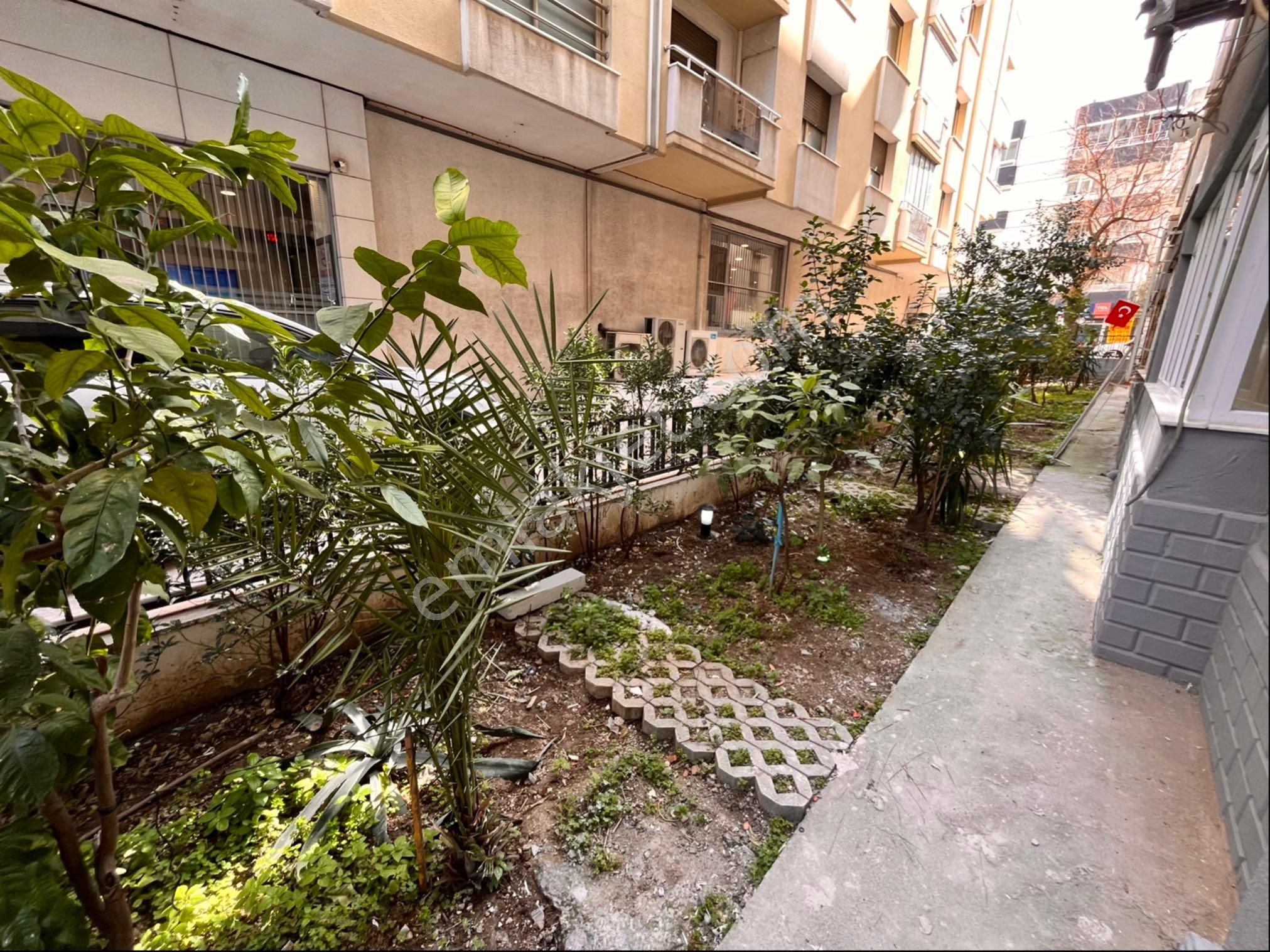 İnönü Cadde Üzeri 3+1 130m2 Yüksek Giriş Lüks Dekorlu Otparklı Daire - Görsel 30