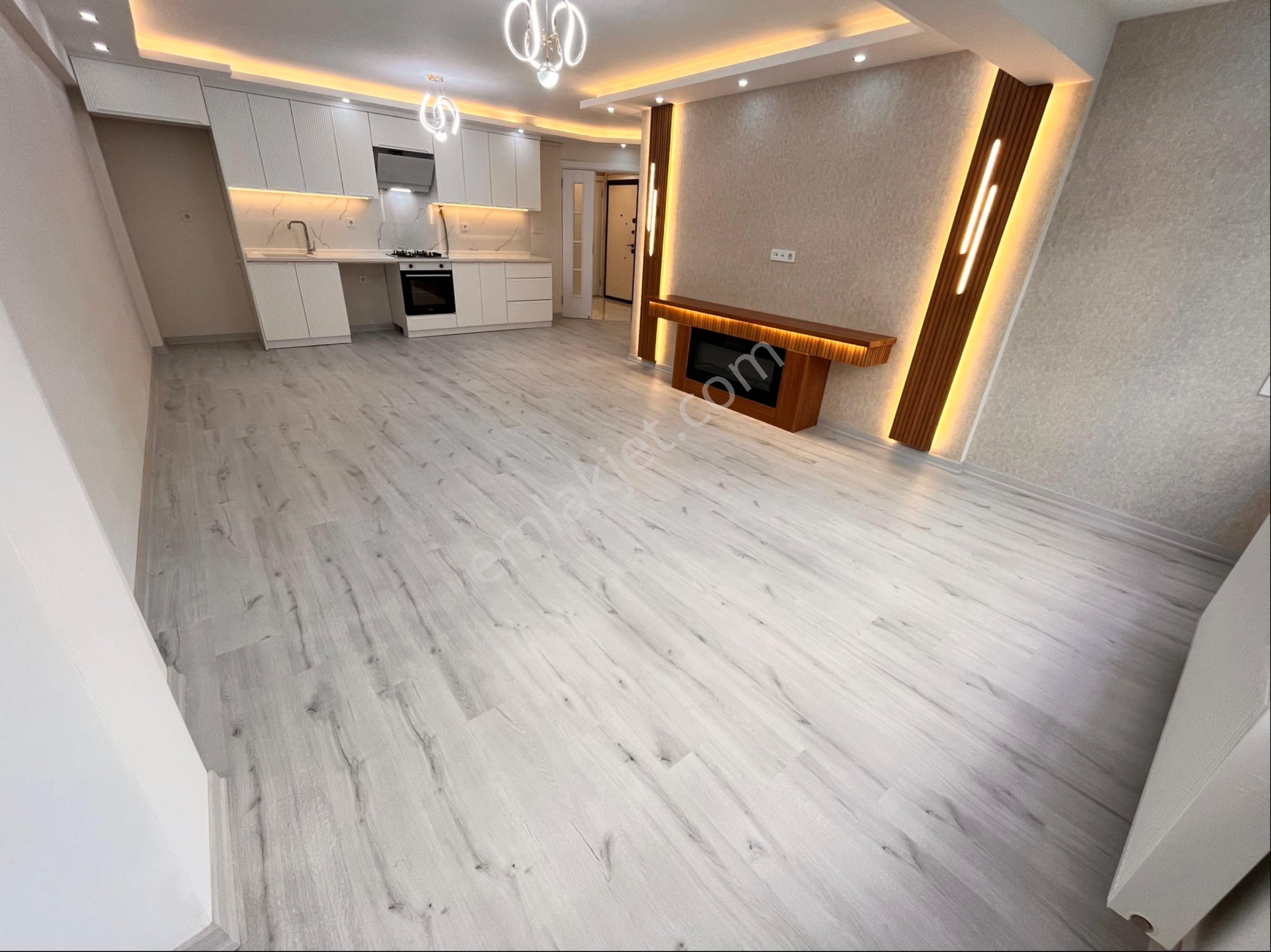 İnönü Cadde Üzeri 3+1 130m2 Yüksek Giriş Lüks Dekorlu Otparklı Daire - Görsel 9