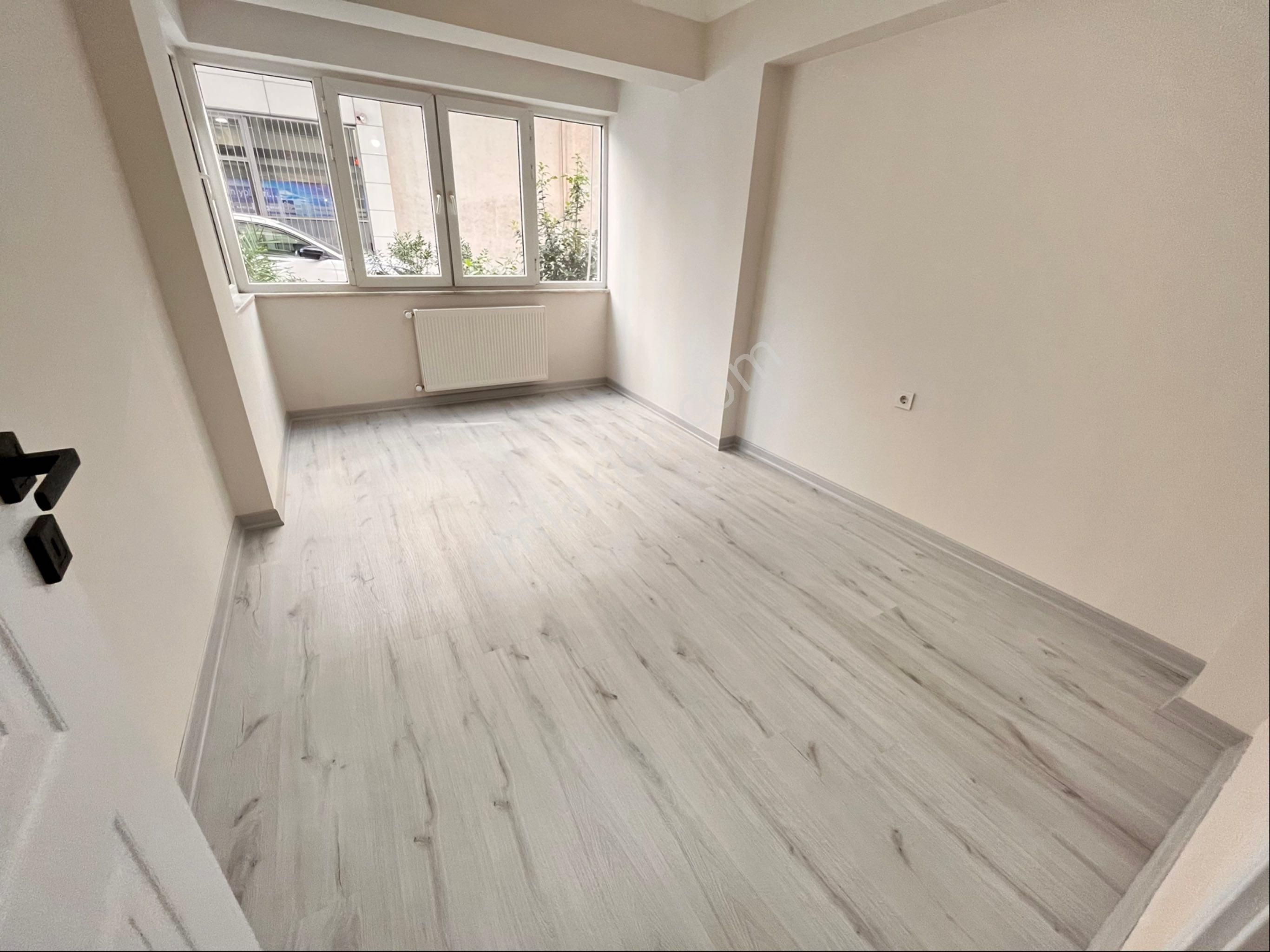 İnönü Cadde Üzeri 3+1 130m2 Yüksek Giriş Lüks Dekorlu Otparklı Daire - Görsel 17