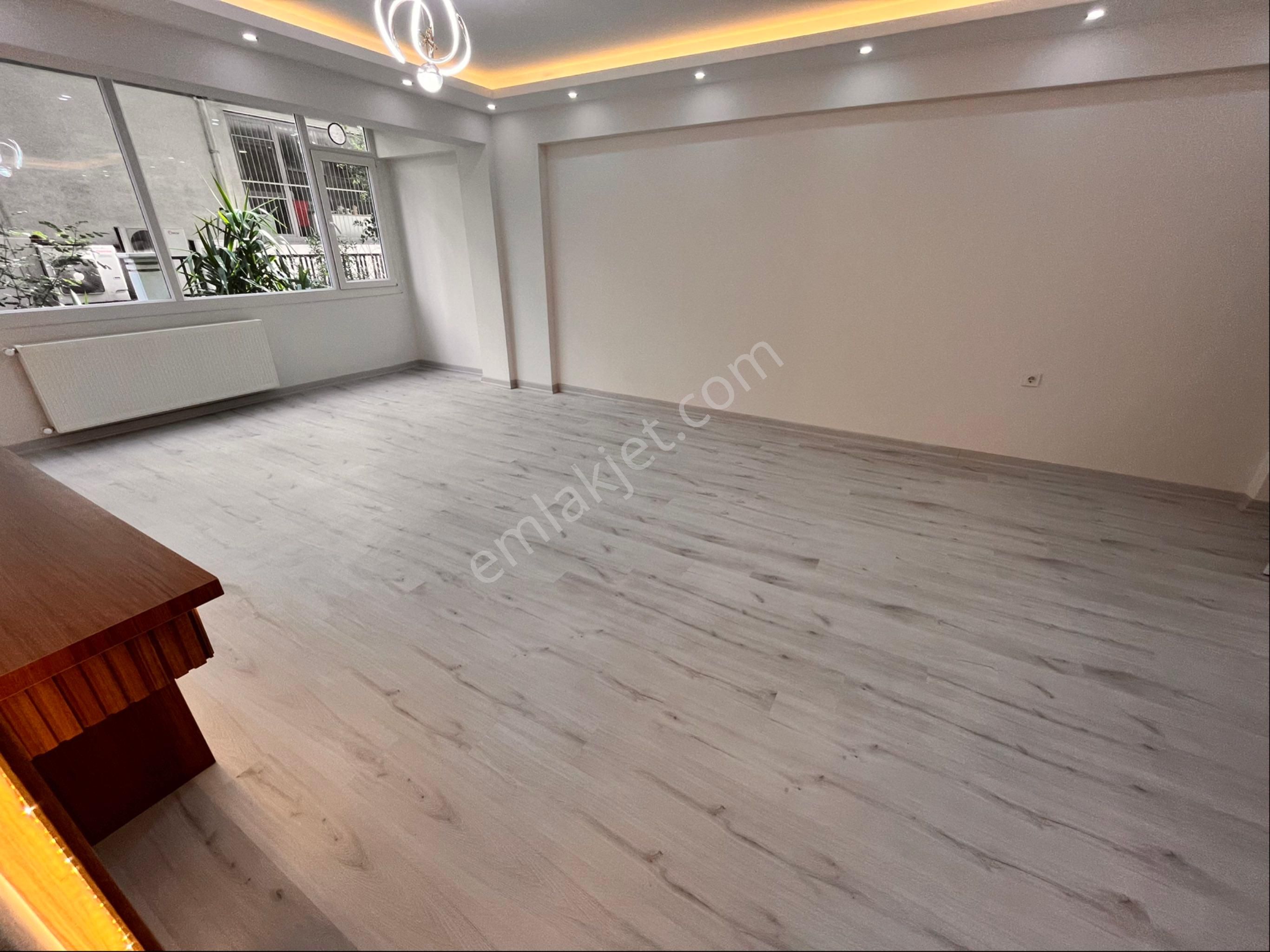 İnönü Cadde Üzeri 3+1 130m2 Yüksek Giriş Lüks Dekorlu Otparklı Daire - Görsel 7