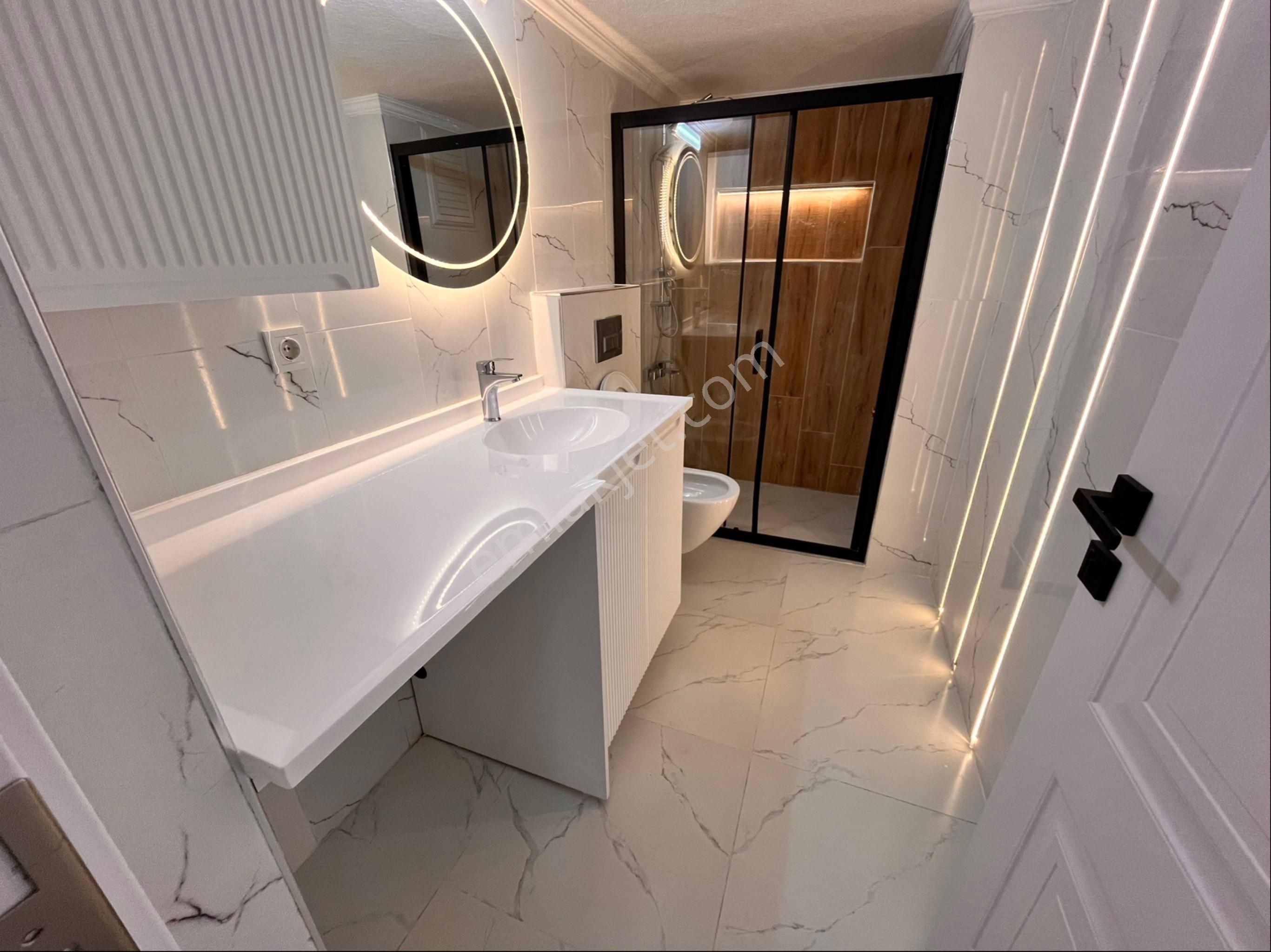 İnönü Cadde Üzeri 3+1 130m2 Yüksek Giriş Lüks Dekorlu Otparklı Daire - Görsel 23