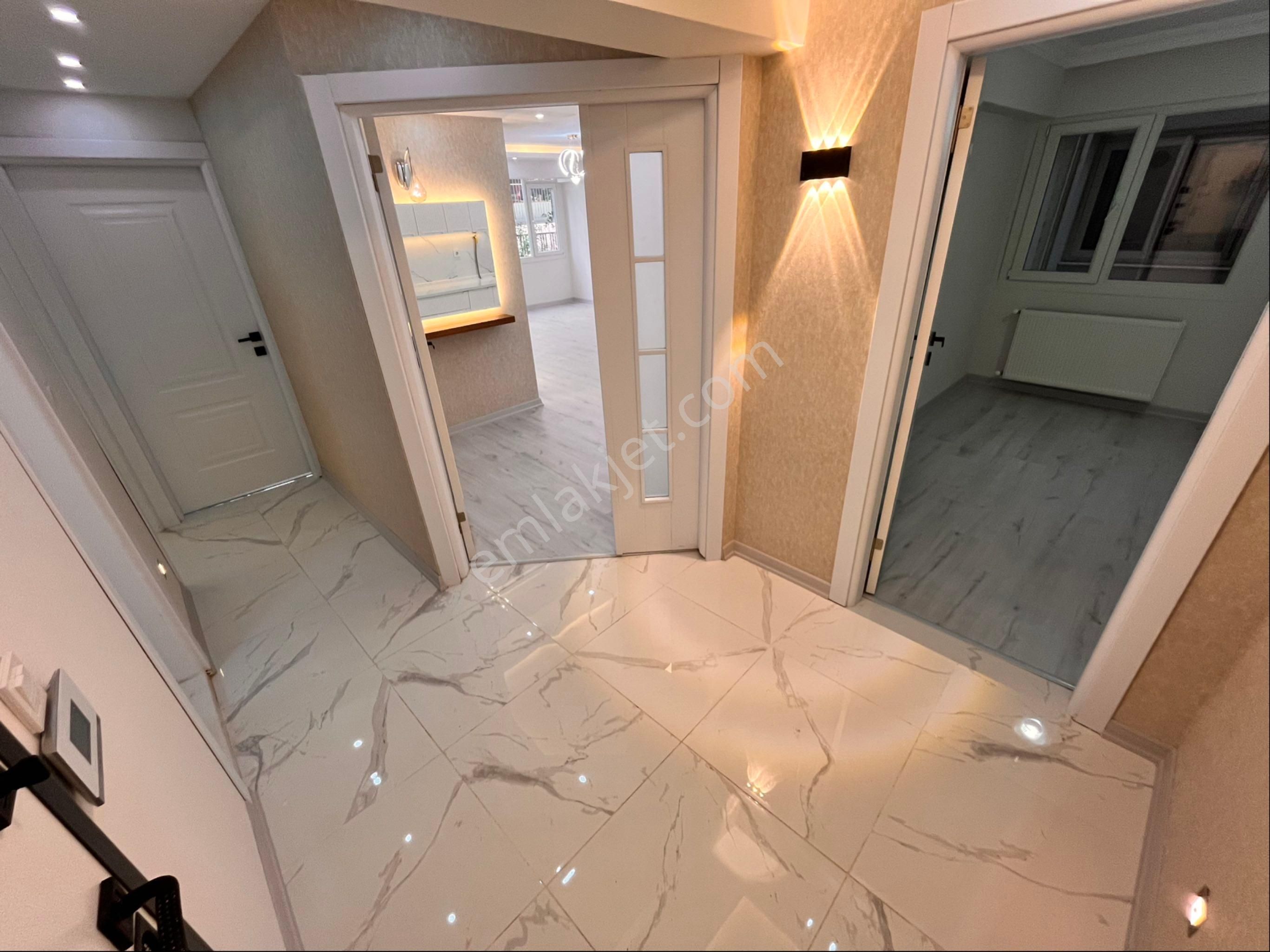 İnönü Cadde Üzeri 3+1 130m2 Yüksek Giriş Lüks Dekorlu Otparklı Daire - Görsel 19