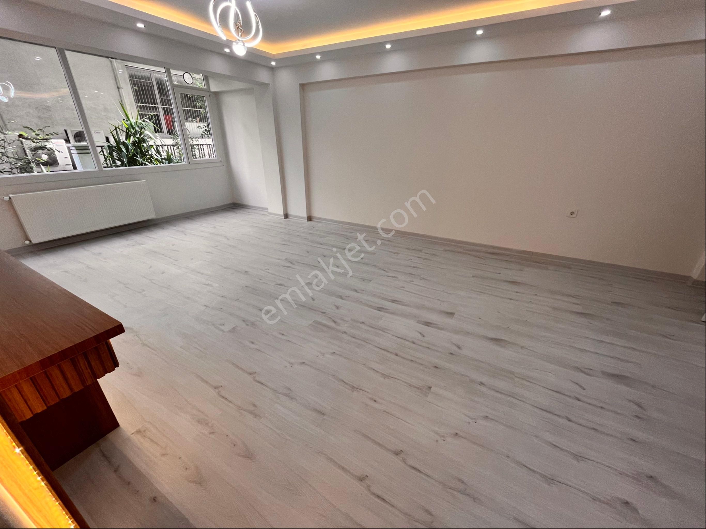 İnönü Cadde Üzeri 3+1 130m2 Yüksek Giriş Lüks Dekorlu Otparklı Daire - Görsel 8