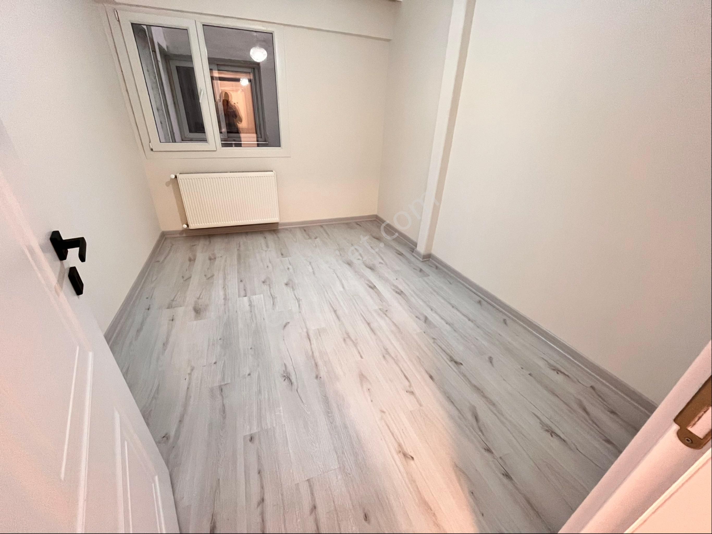 İnönü Cadde Üzeri 3+1 130m2 Yüksek Giriş Lüks Dekorlu Otparklı Daire - Görsel 16