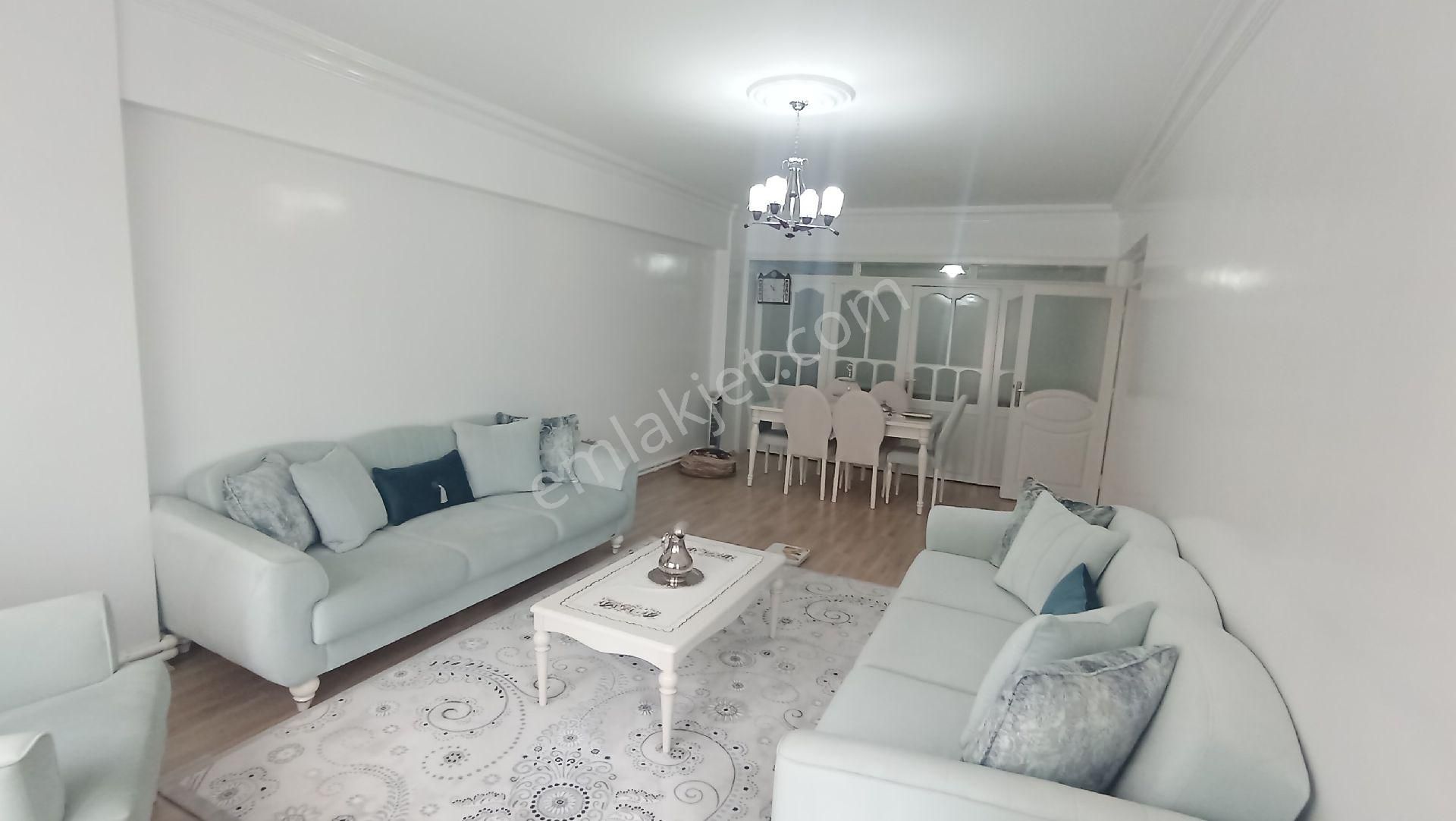 Deniz Mahlesinde Kat Mülküyetli Hasarsız Site İci 3+1 Birinci Kat