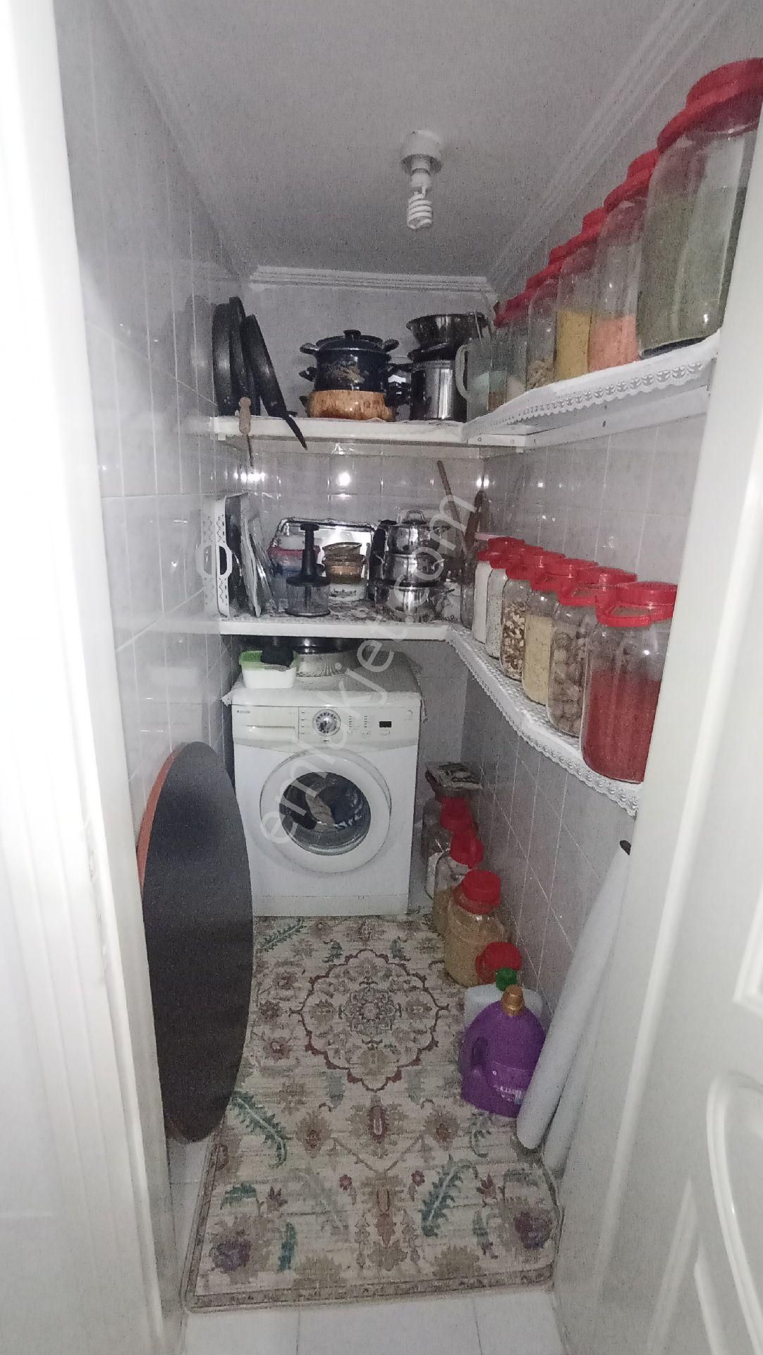 Deniz Mahlesinde Kat Mülküyetli Hasarsız Site İci 3+1 Birinci Kat - Görsel 9