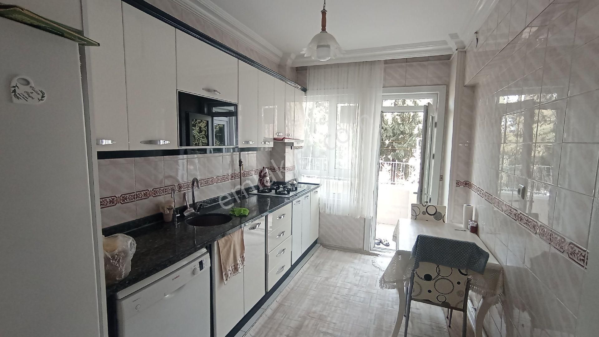 Deniz Mahlesinde Kat Mülküyetli Hasarsız Site İci 3+1 Birinci Kat - Görsel 20