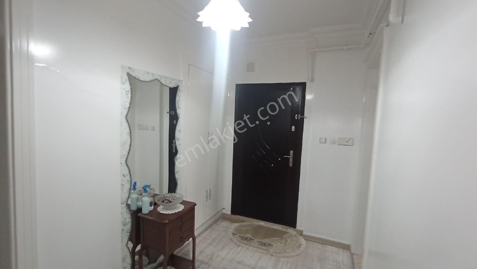 Deniz Mahlesinde Kat Mülküyetli Hasarsız Site İci 3+1 Birinci Kat - Görsel 14