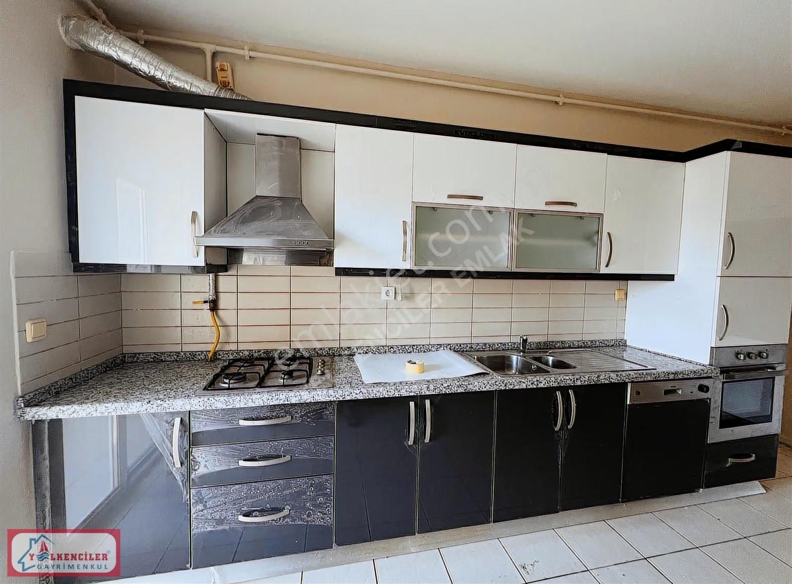 Bahçeşehir Olimpos Sitesi'nde Kiralık 3+1 Daire (168m²) - Görsel 27