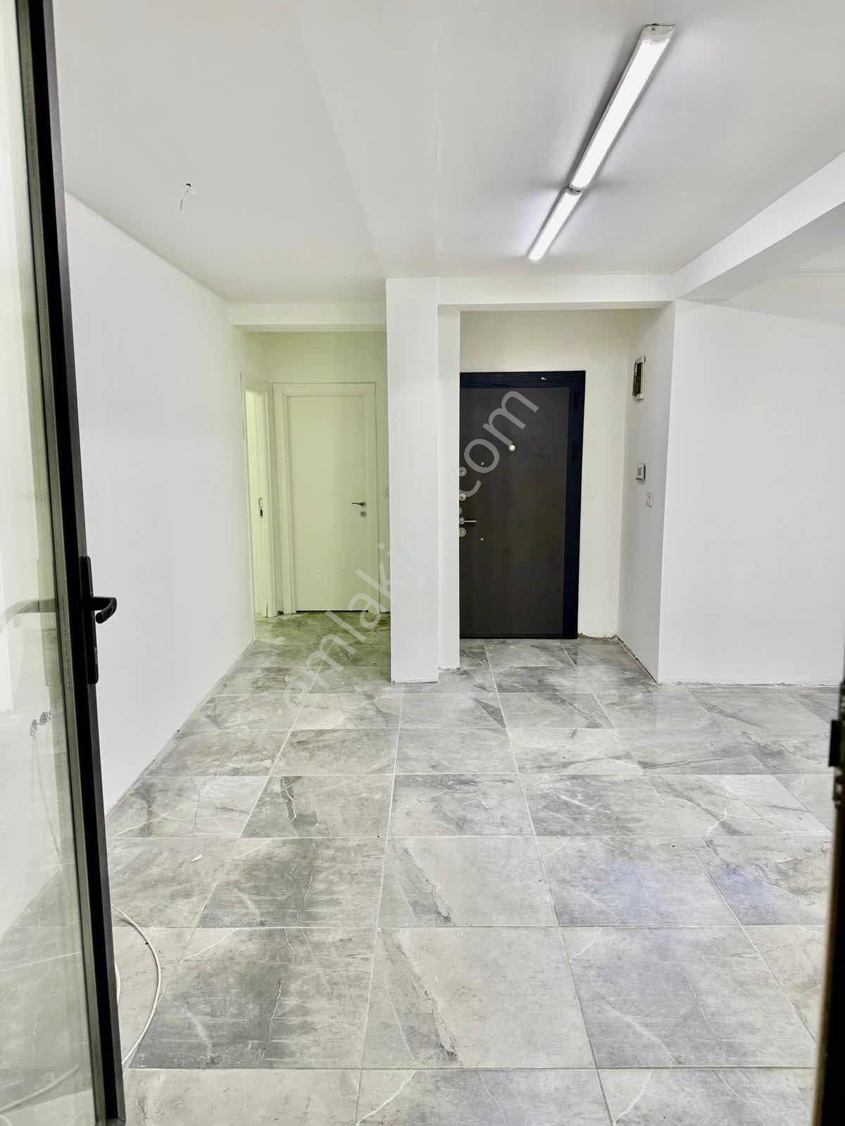 Avcılarda Cadde Üzerinde Fırsat Satılık Dükkan - Görsel 3