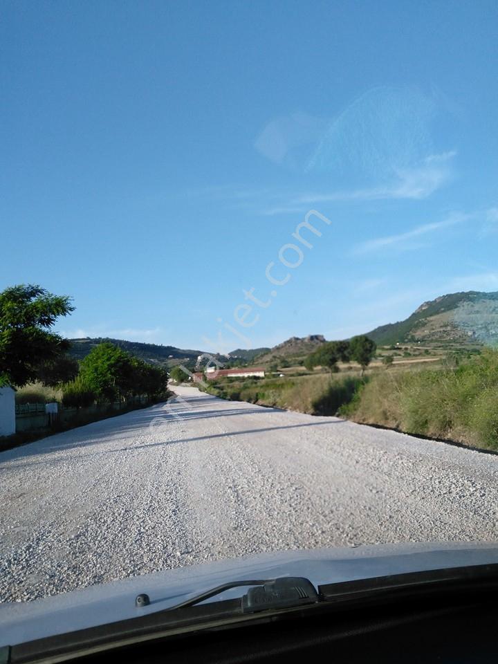 Balıkesir Bigadiç 'te 129 M2 Köy İçinde Yaşama Uygun Kupon Bahçe - Görsel 2
