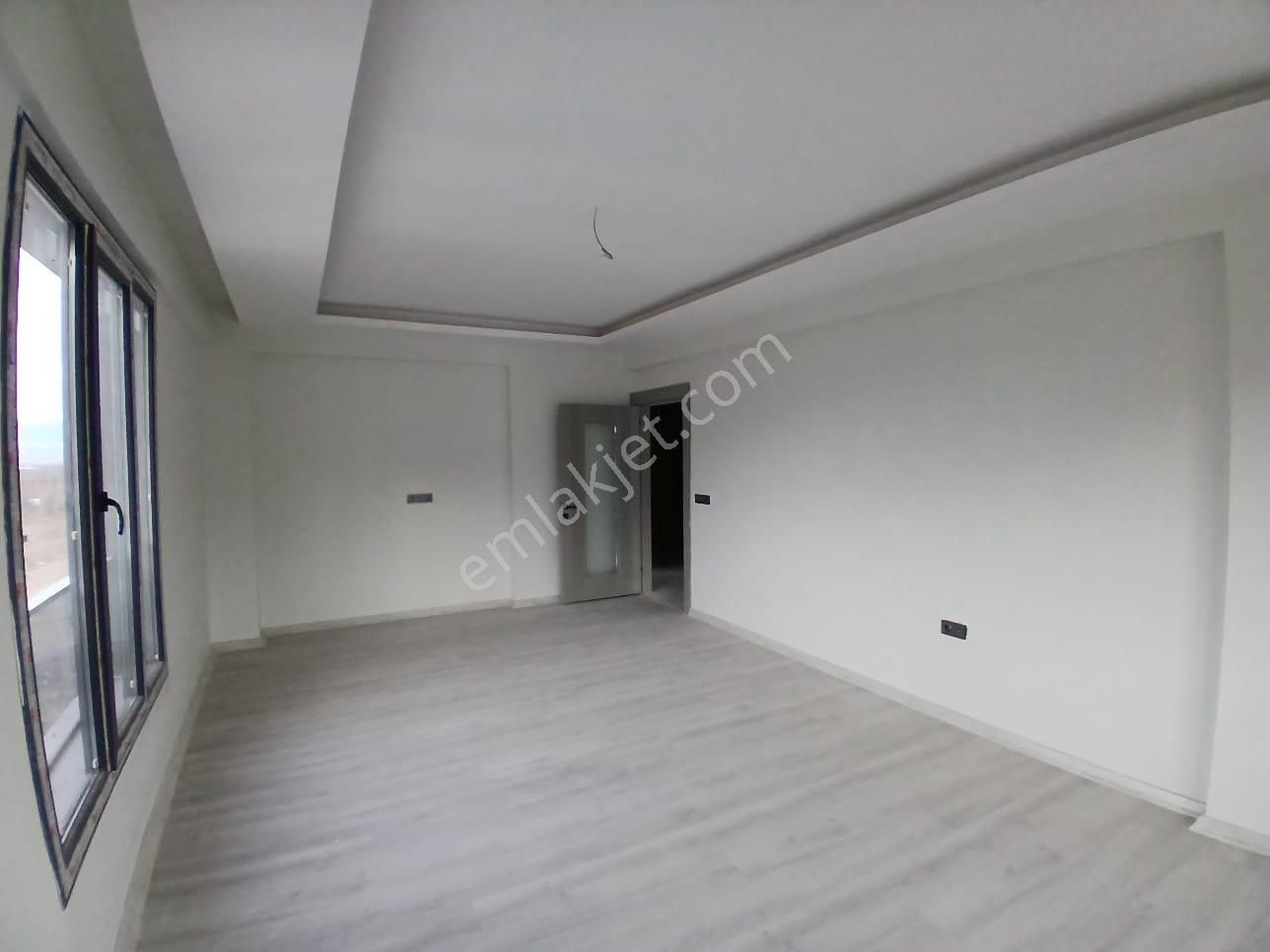 Akçay Emlak'tan Akşehir Yarenler Mahallesinde Garajlı Ara Kat Sıfır Satılık 3+1 Daire - Görsel 6