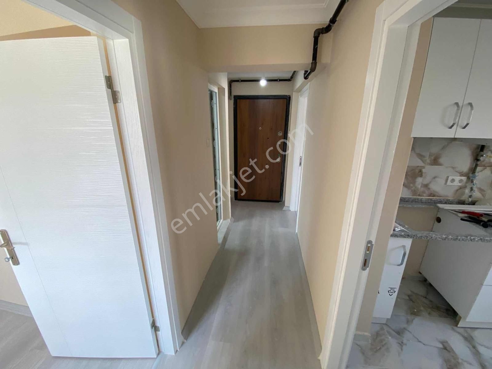 Buca Cumhuriyet Mahallesinde Kiralık 2+1 Doğalgazlı Arakat Ev - Görsel 7