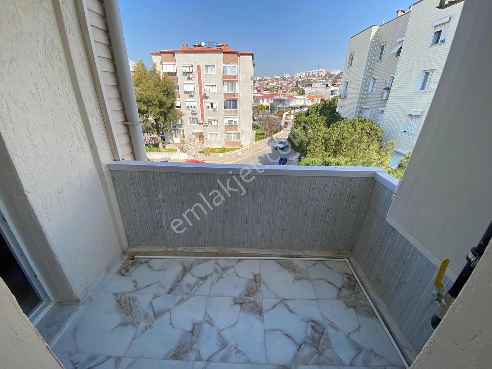 Buca Cumhuriyet Mahallesinde Kiralık 2+1 Doğalgazlı Arakat Ev - Görsel 29