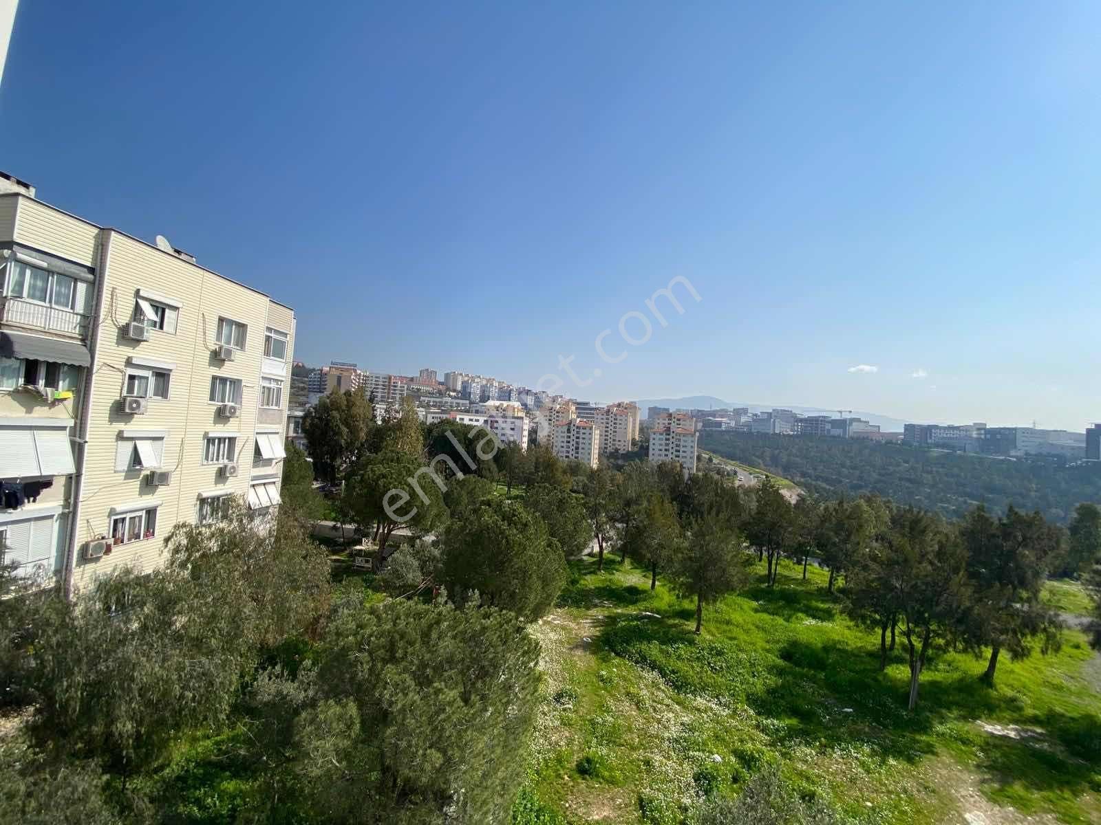 Buca Cumhuriyet Mahallesinde Kiralık 2+1 Doğalgazlı Arakat Ev - Görsel 17