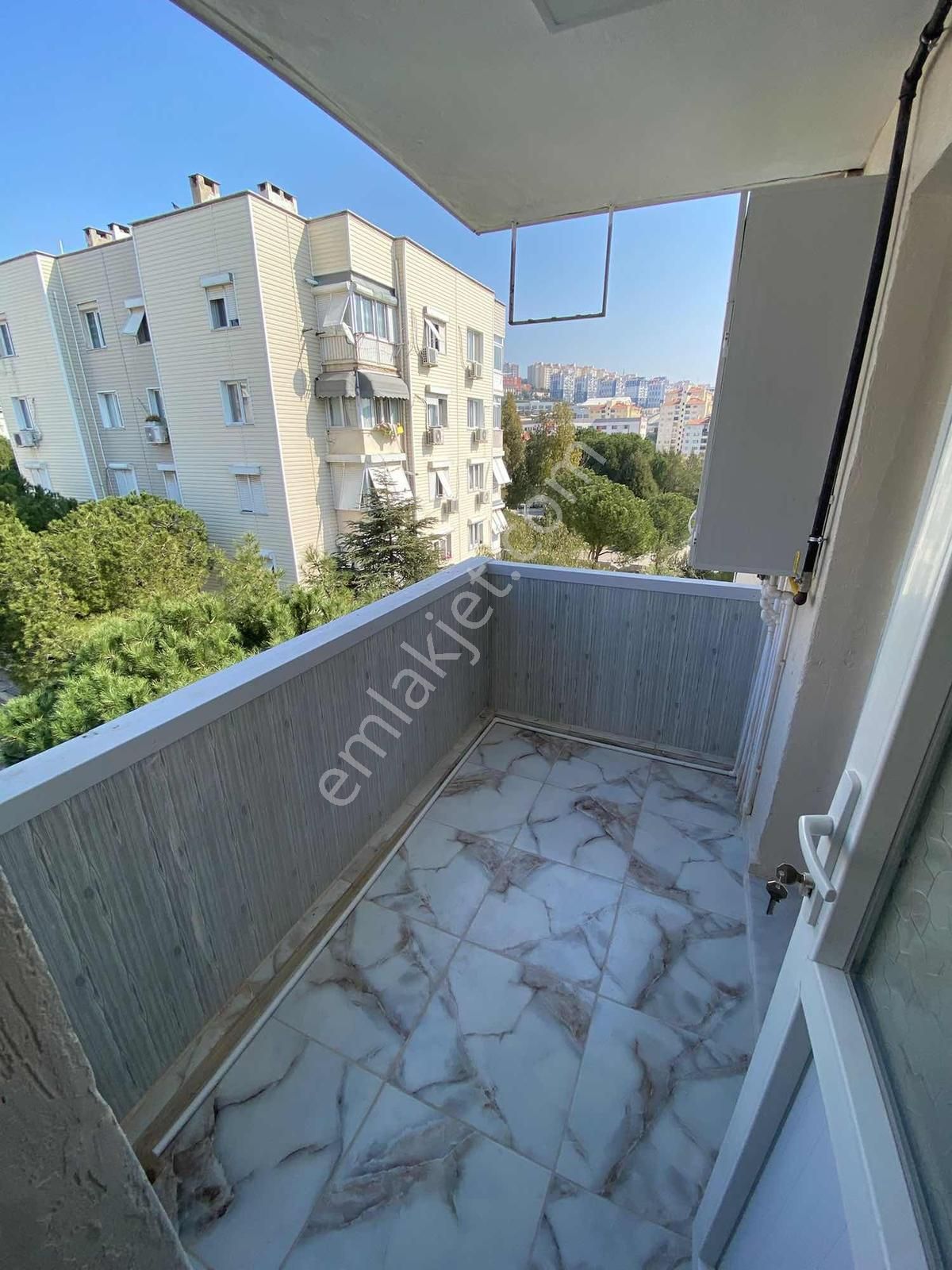 Buca Cumhuriyet Mahallesinde Kiralık 2+1 Doğalgazlı Arakat Ev - Görsel 31