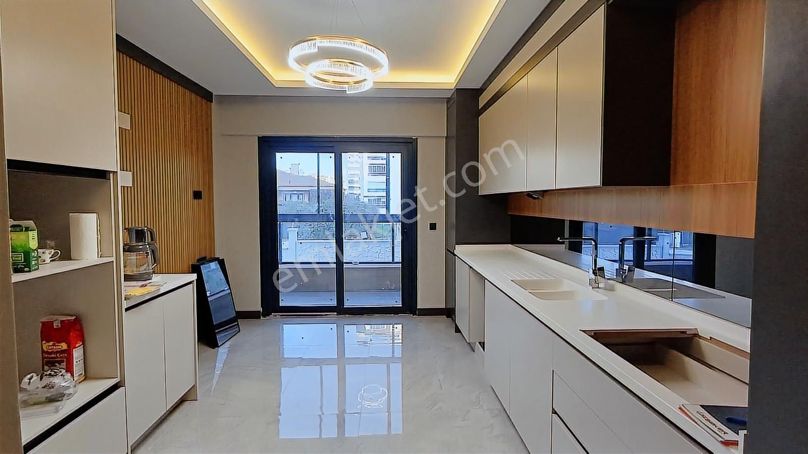 Bağlıca'nın Merkezinde Yüksek Standartlı Lüks 2+1 - Görsel 7