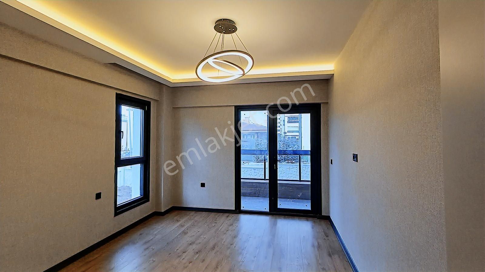 Bağlıca'nın Merkezinde Yüksek Standartlı Lüks 2+1 - Görsel 16