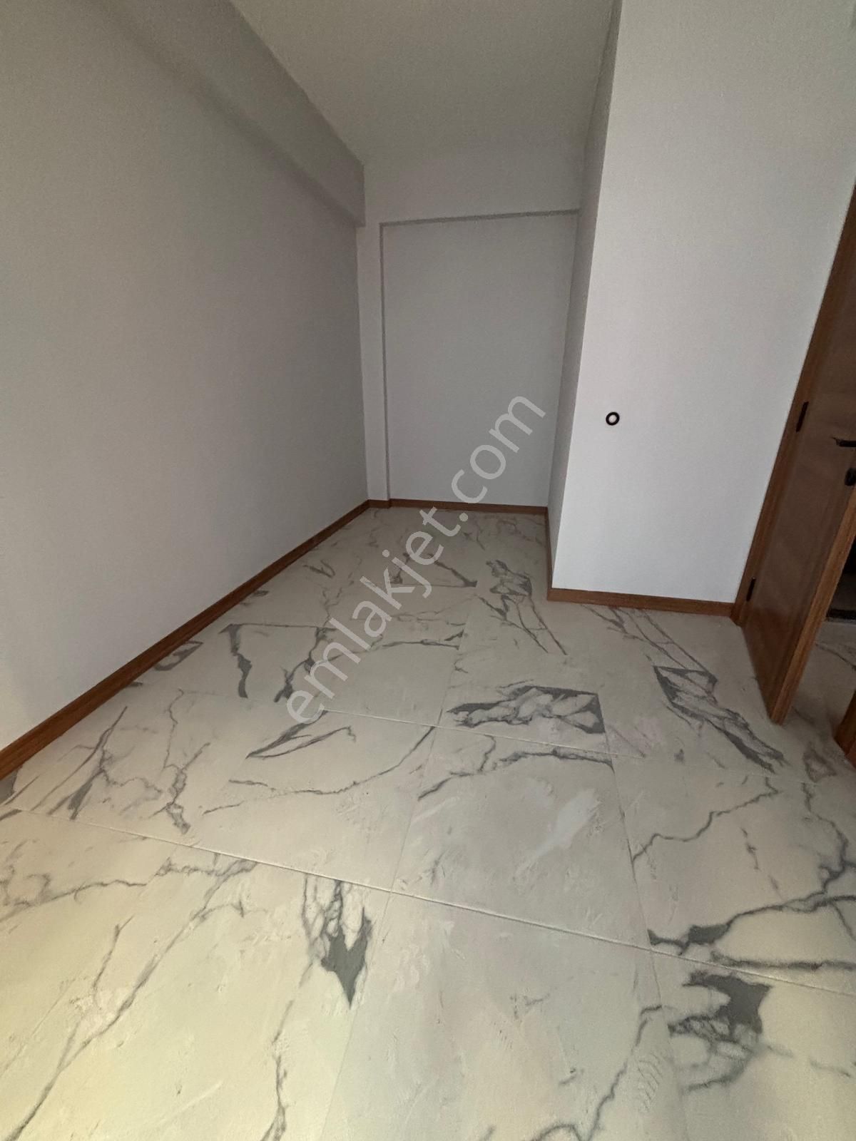 Kaan Emlaktan Şehirmerkezinde Arakat Lüx Sıfır Satılık Daire - Görsel 15