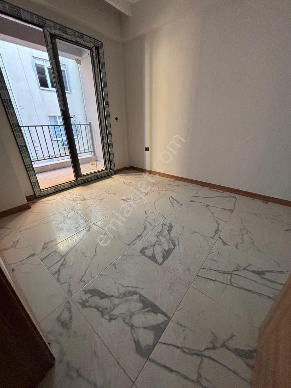 Kaan Emlaktan Şehirmerkezinde Arakat Lüx Sıfır Satılık Daire - Görsel 5