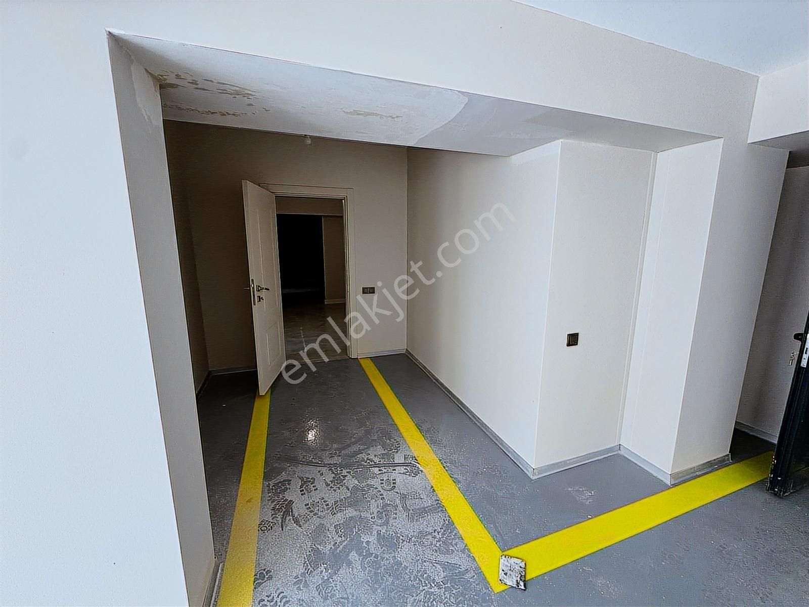 Serdivan Adatıp Arkasında Tripleks Lüks 5+1 Satılık Villa - Görsel 7