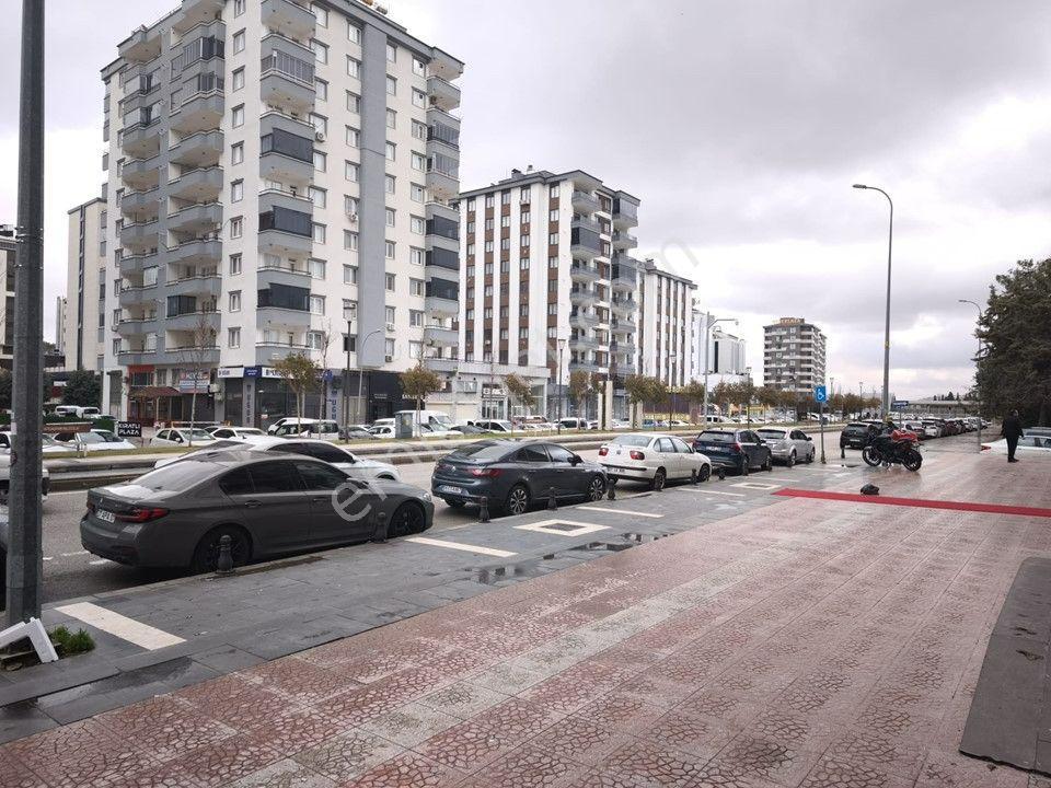 Repa Gayrimenkul Metin Özer'den Mücahitler Mah.de Kiralık Dükkan - Görsel 25