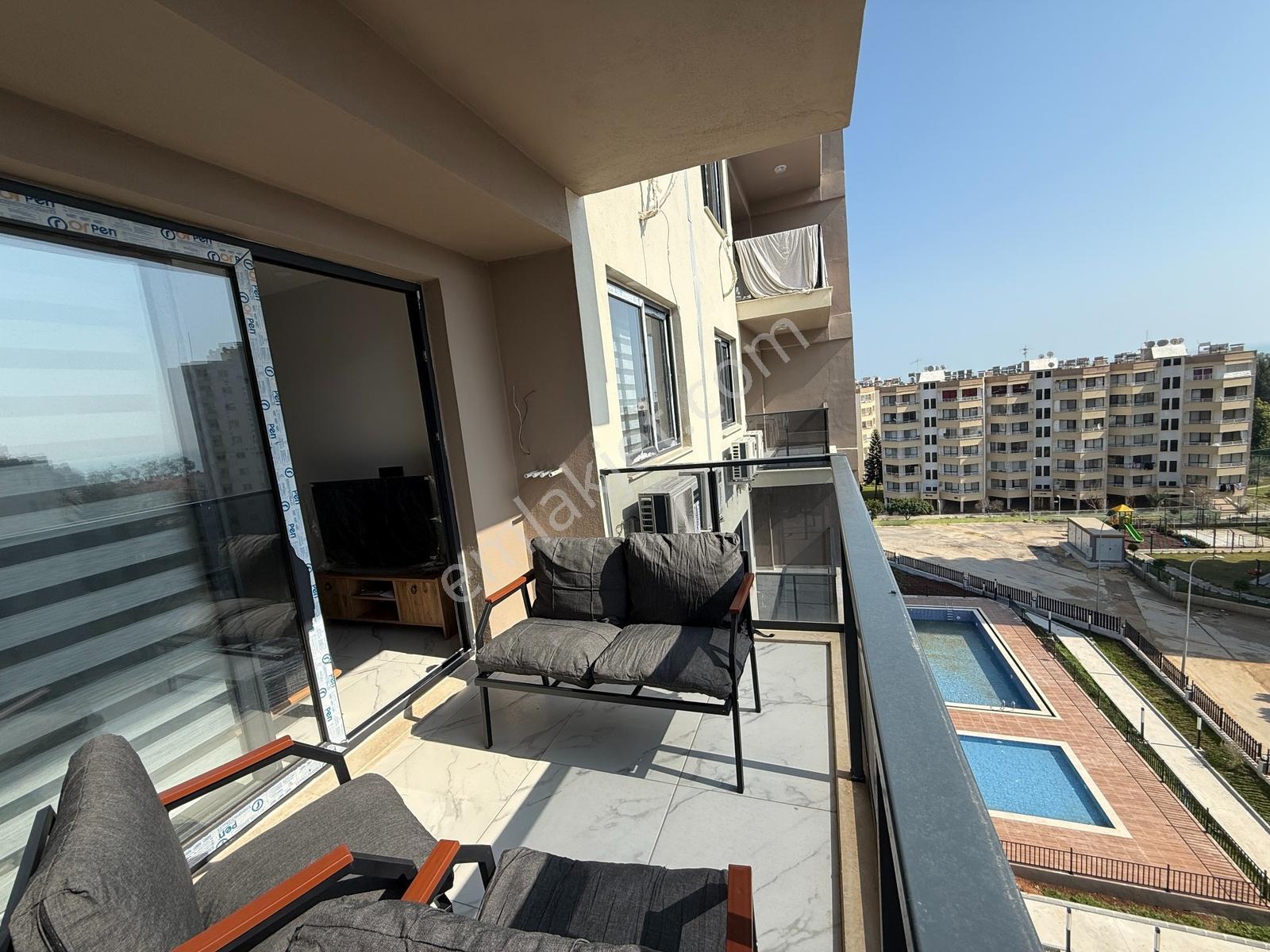 Thor'dan Kiralık Kargıpınarı Liparis Kremlin'de Eşyalı 1+1 Daire - Görsel 13