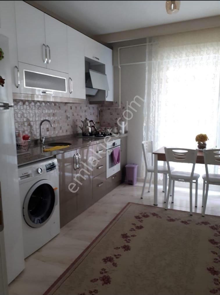 Fethiye Mahallesinde 1+1 Satılık Fırsat Daire - Görsel 11