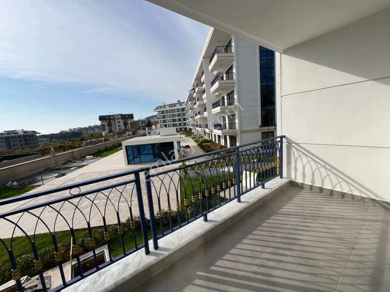 Alanya Obada Lüks Eşyalı Merkezi Konum 1+1 Satılık Daire - Görsel 12