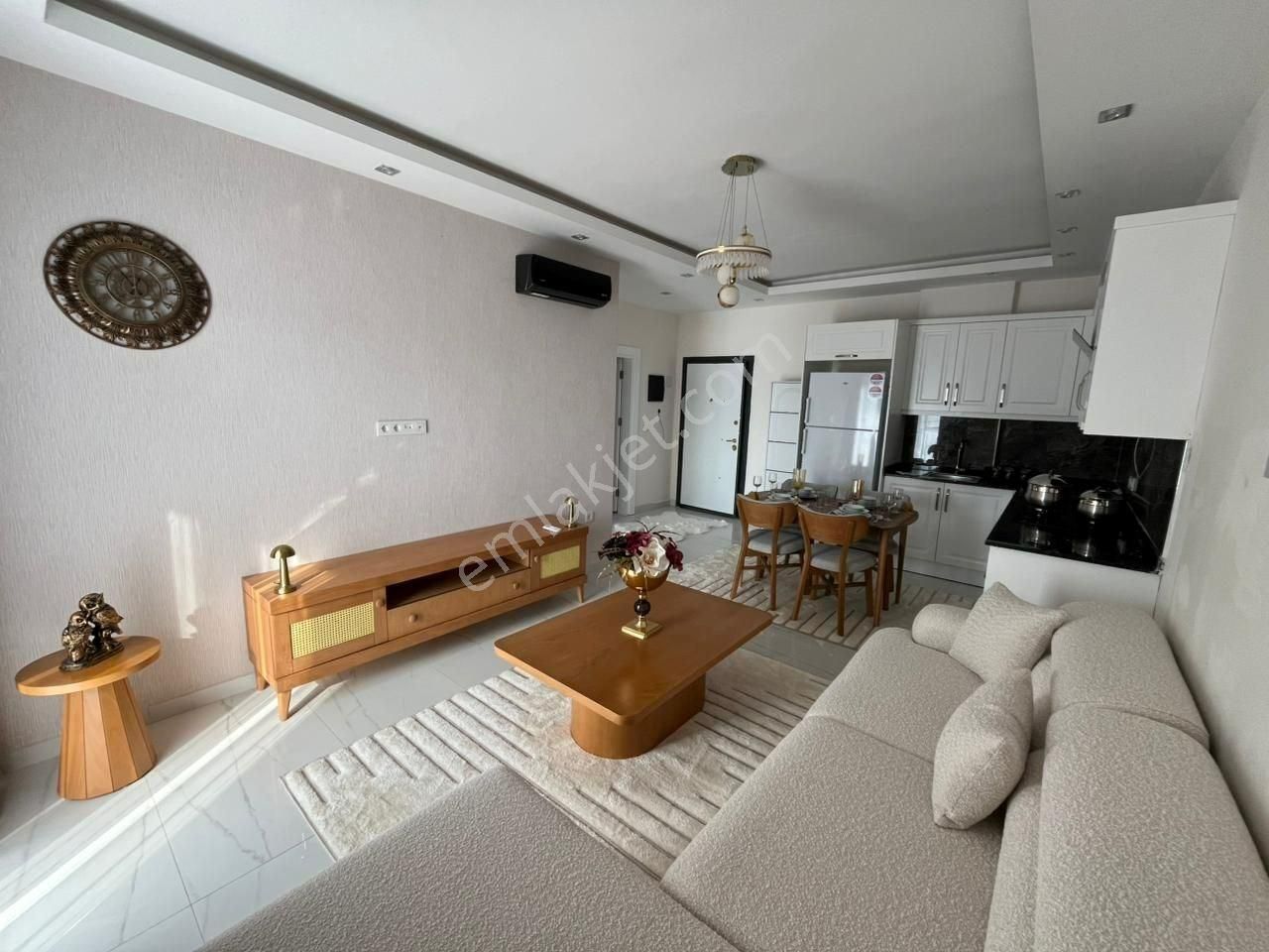 Alanya Obada Lüks Eşyalı Merkezi Konum 1+1 Satılık Daire - Görsel 6