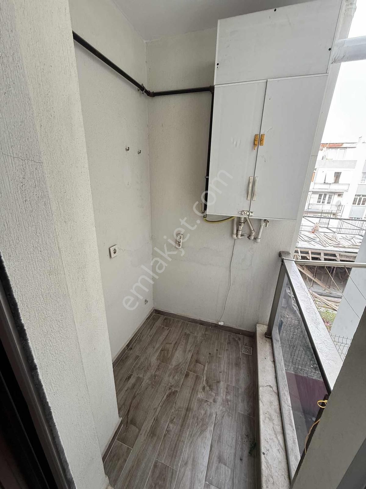 Nurfen'den Genç Binada Arakat Asansörlü Kiralık Daire - Görsel 6