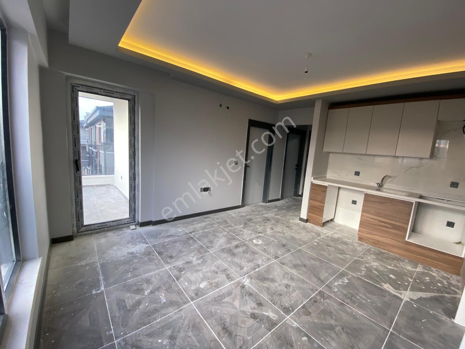 Dumlupınar Mahallesin'de Ara Katta Cadde Üzeri Satılık Daire - Görsel 27