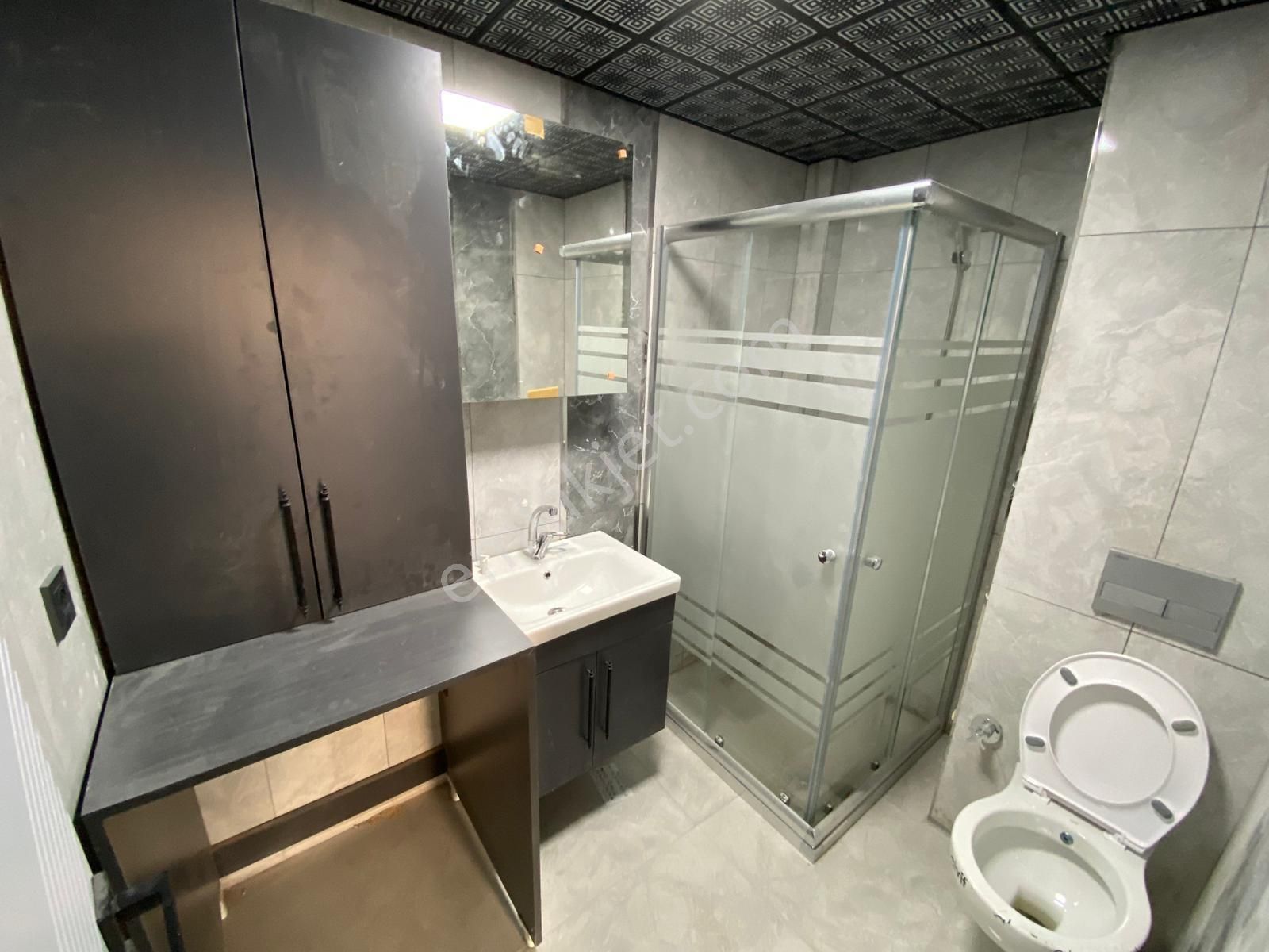 Dumlupınar Mahallesin'de Ara Katta Cadde Üzeri Satılık Daire - Görsel 19