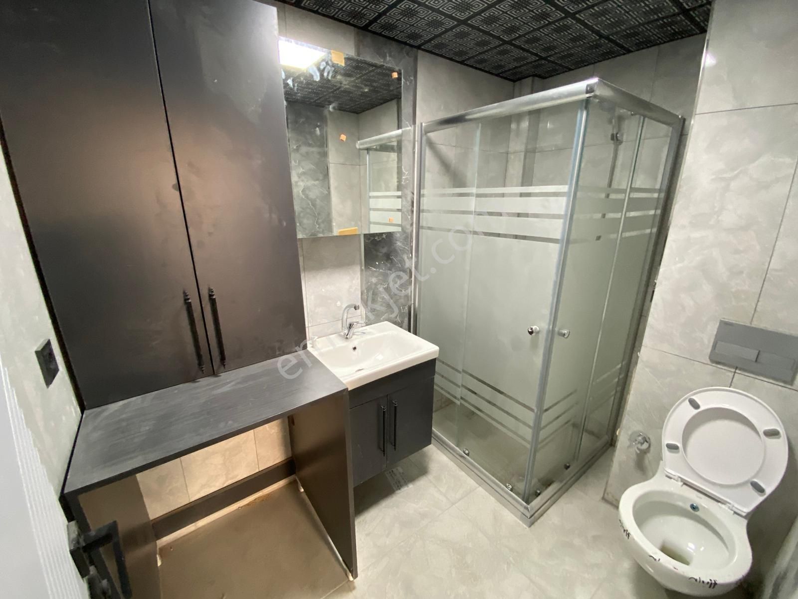 Dumlupınar Mahallesin'de Ara Katta Cadde Üzeri Satılık Daire - Görsel 18