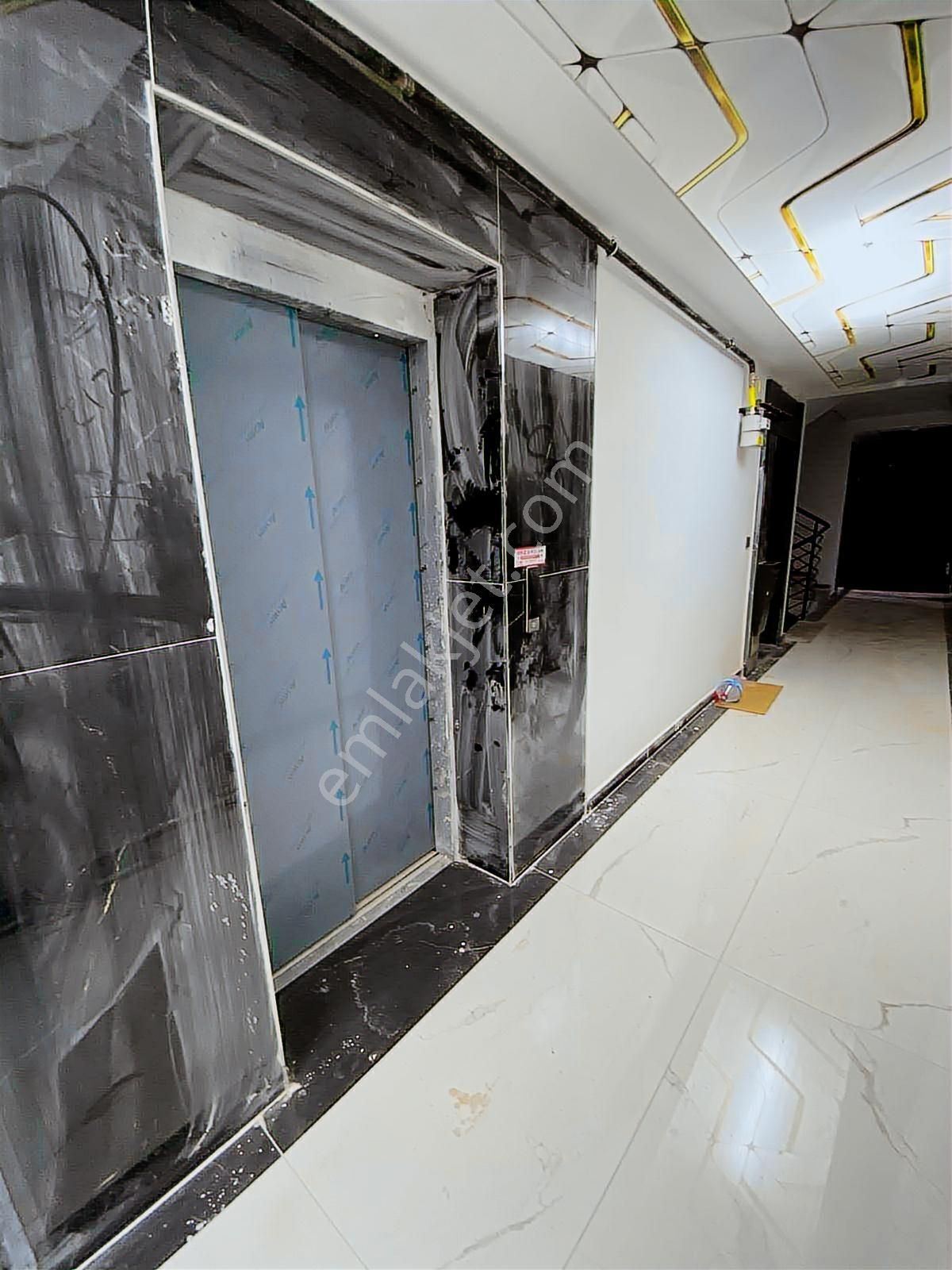 Dumlupınar Mahallesin'de Ara Katta Cadde Üzeri Satılık Daire - Görsel 23