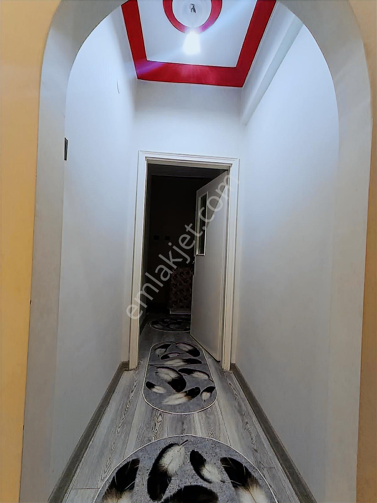 Mithatpaşa Mahallesi İçi Fuul+fuul Yapılı Kombili 3+1 - Görsel 8