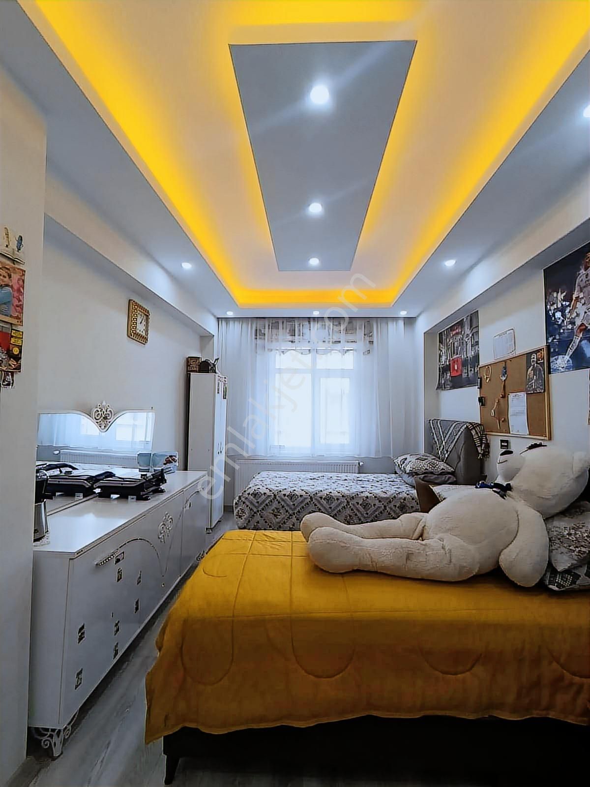 Mithatpaşa Mahallesi İçi Fuul+fuul Yapılı Kombili 3+1 - Görsel 17