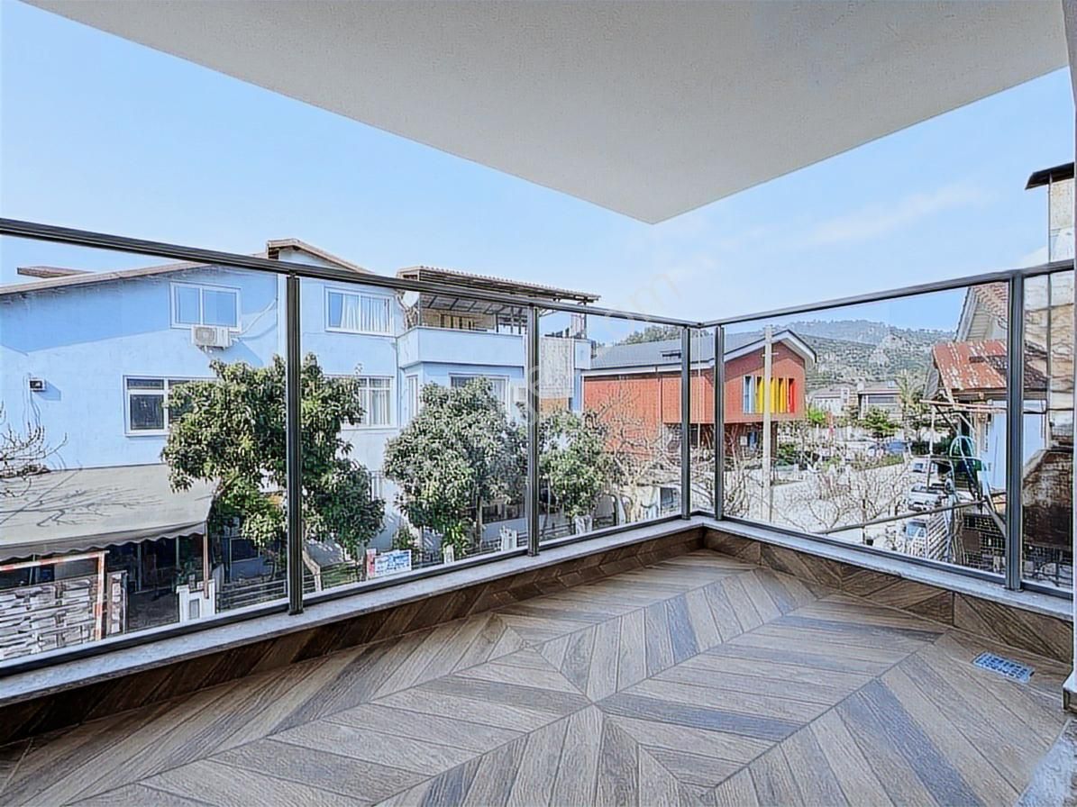 Marmaris Datça Yolu Üzerin'de Kiralık Ofis / İş Yeri - Görsel 9