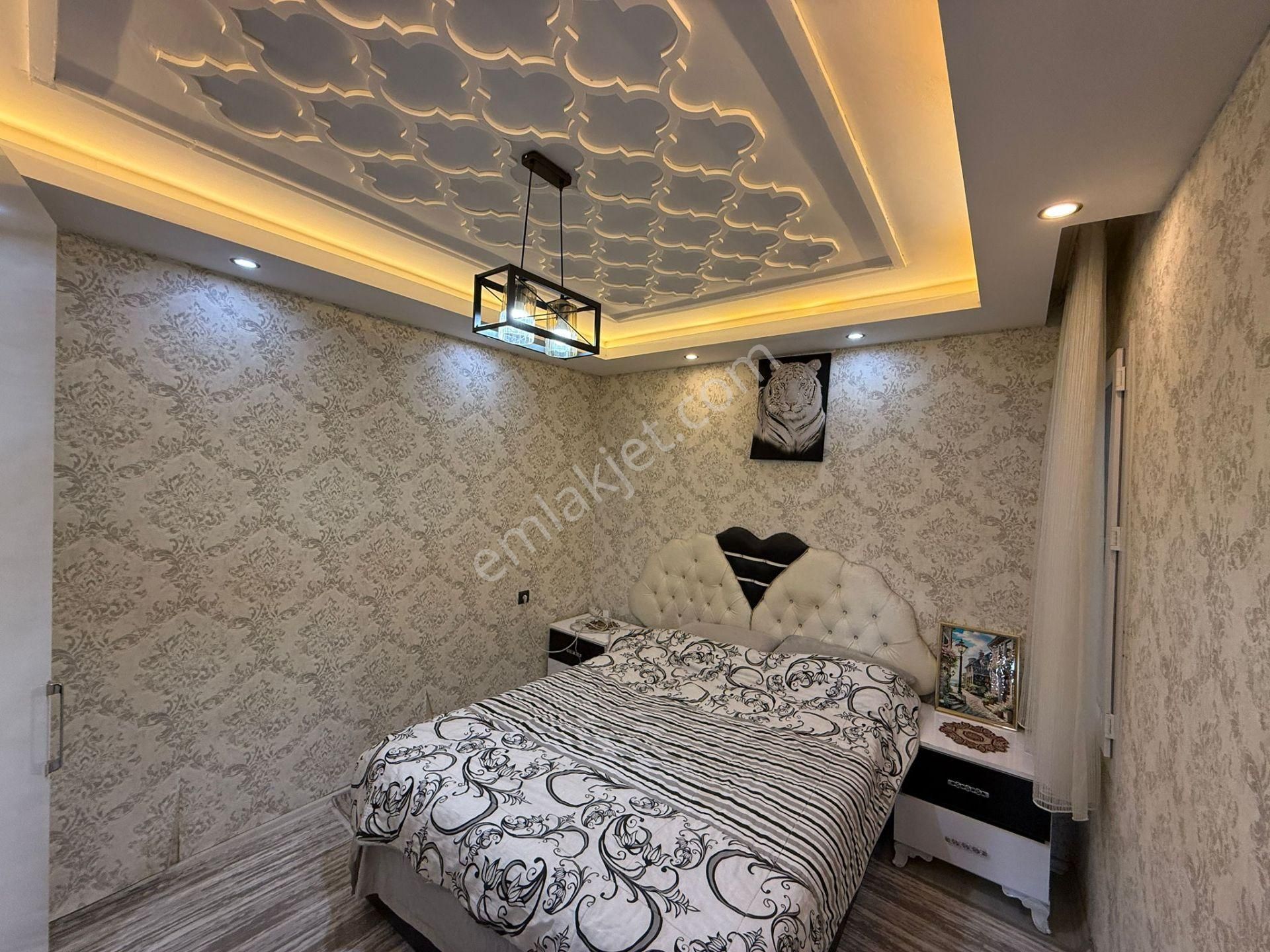 60 Yıl Mahallesi 2+1 Kattan Bölme Daire - Görsel 5