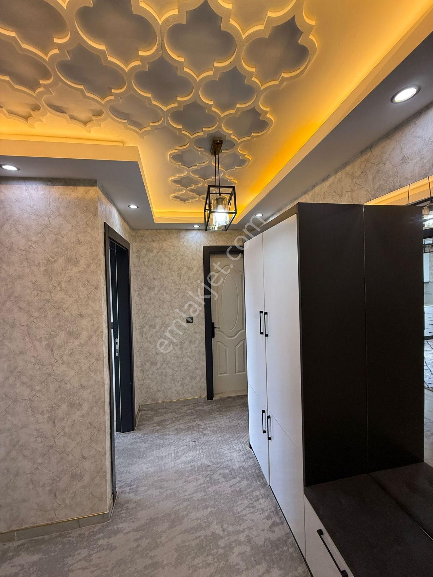 60 Yıl Mahallesi 2+1 Kattan Bölme Daire - Görsel 8