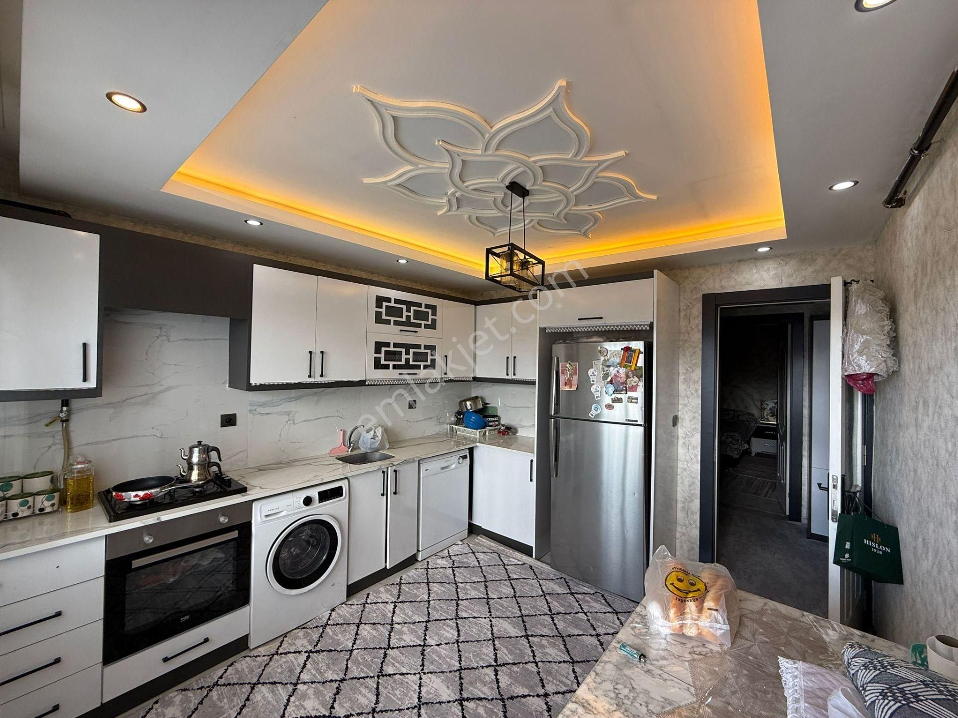 60 Yıl Mahallesi 2+1 Kattan Bölme Daire - Görsel 11