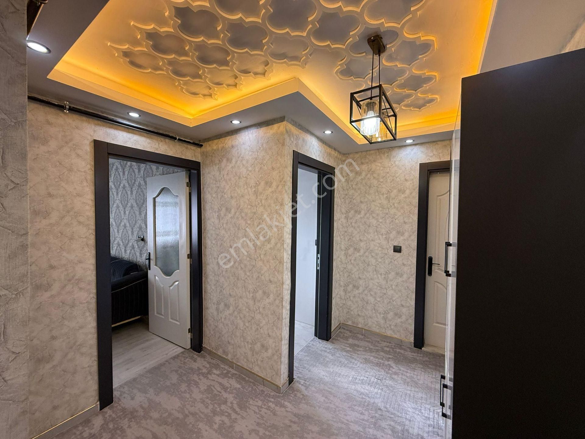 60 Yıl Mahallesi 2+1 Kattan Bölme Daire - Görsel 6