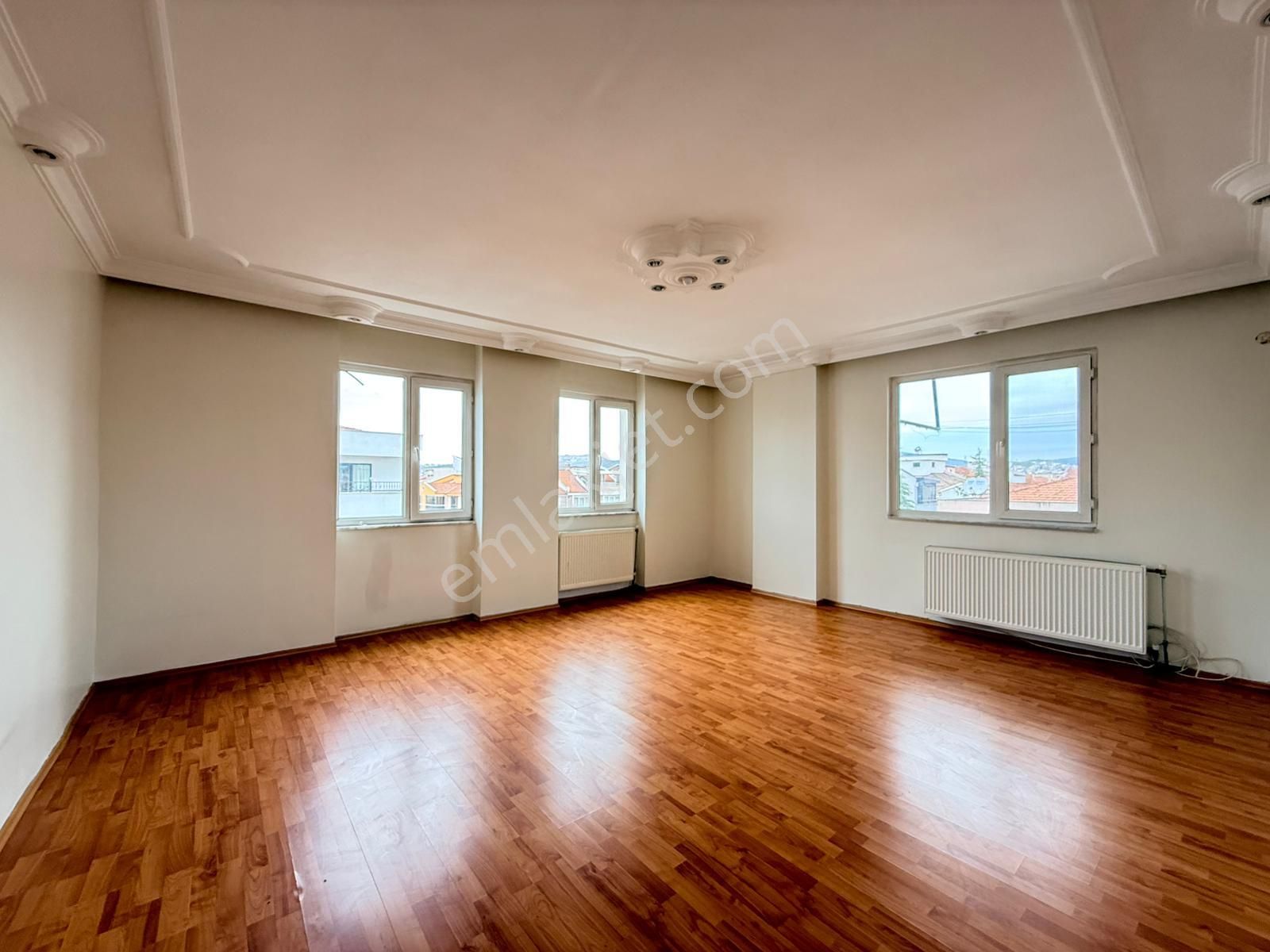 Cb King'den Bahçelievler Mah.savaştepe Cad. 3+1 Satılık Daire - Görsel 7