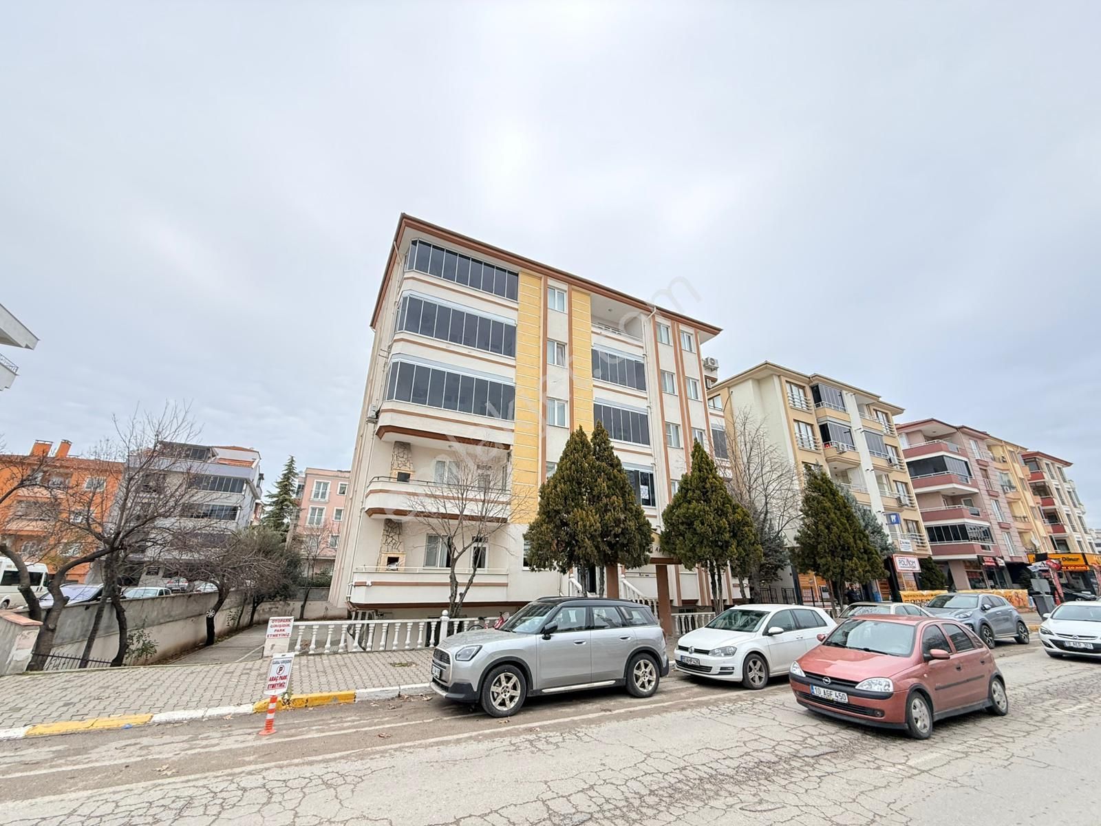 Cb King'den Bahçelievler Mah.savaştepe Cad. 3+1 Satılık Daire