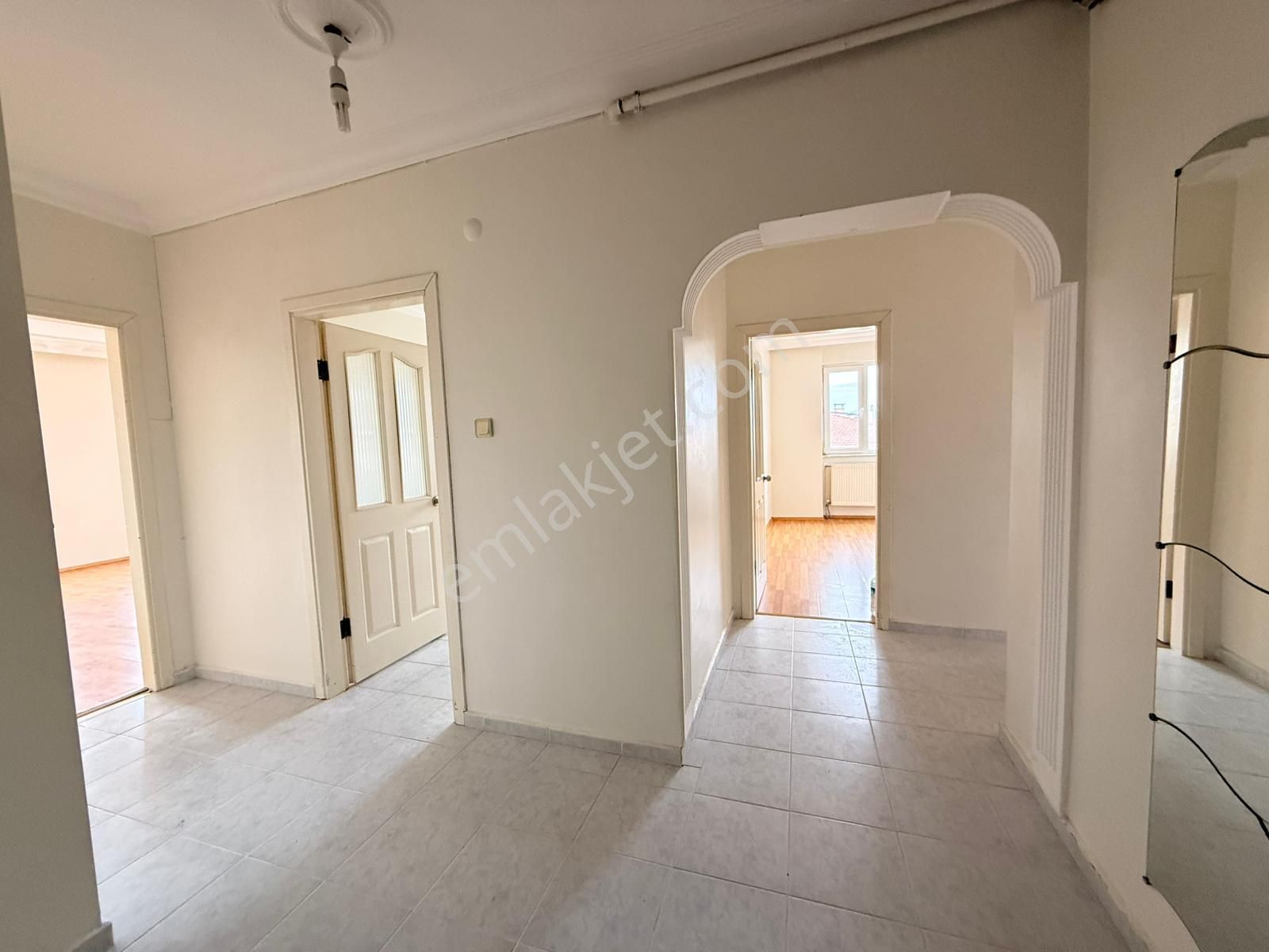 Cb King'den Bahçelievler Mah.savaştepe Cad. 3+1 Satılık Daire - Görsel 6